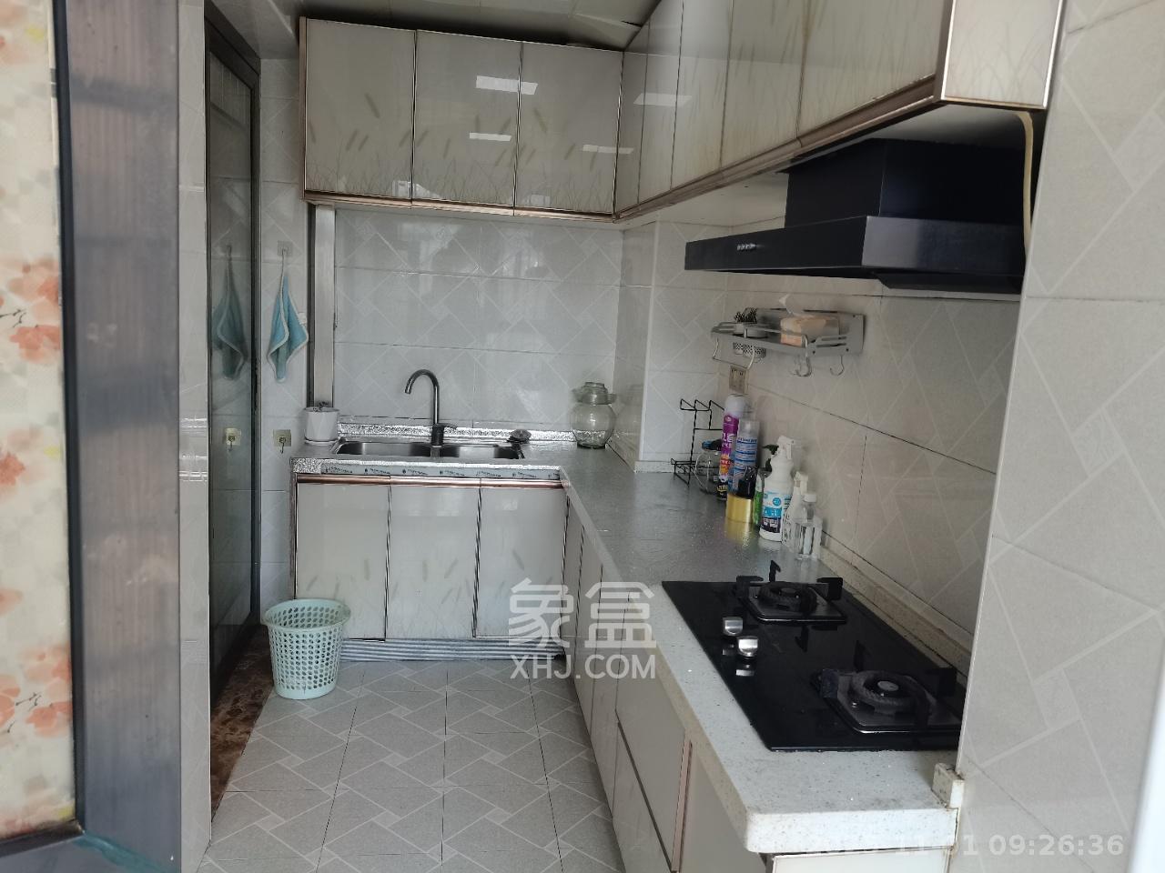 天麓尚层 3室2厅1卫 2100.0元/月 天麓尚层 3室2厅1卫 2100.0元/月室内图