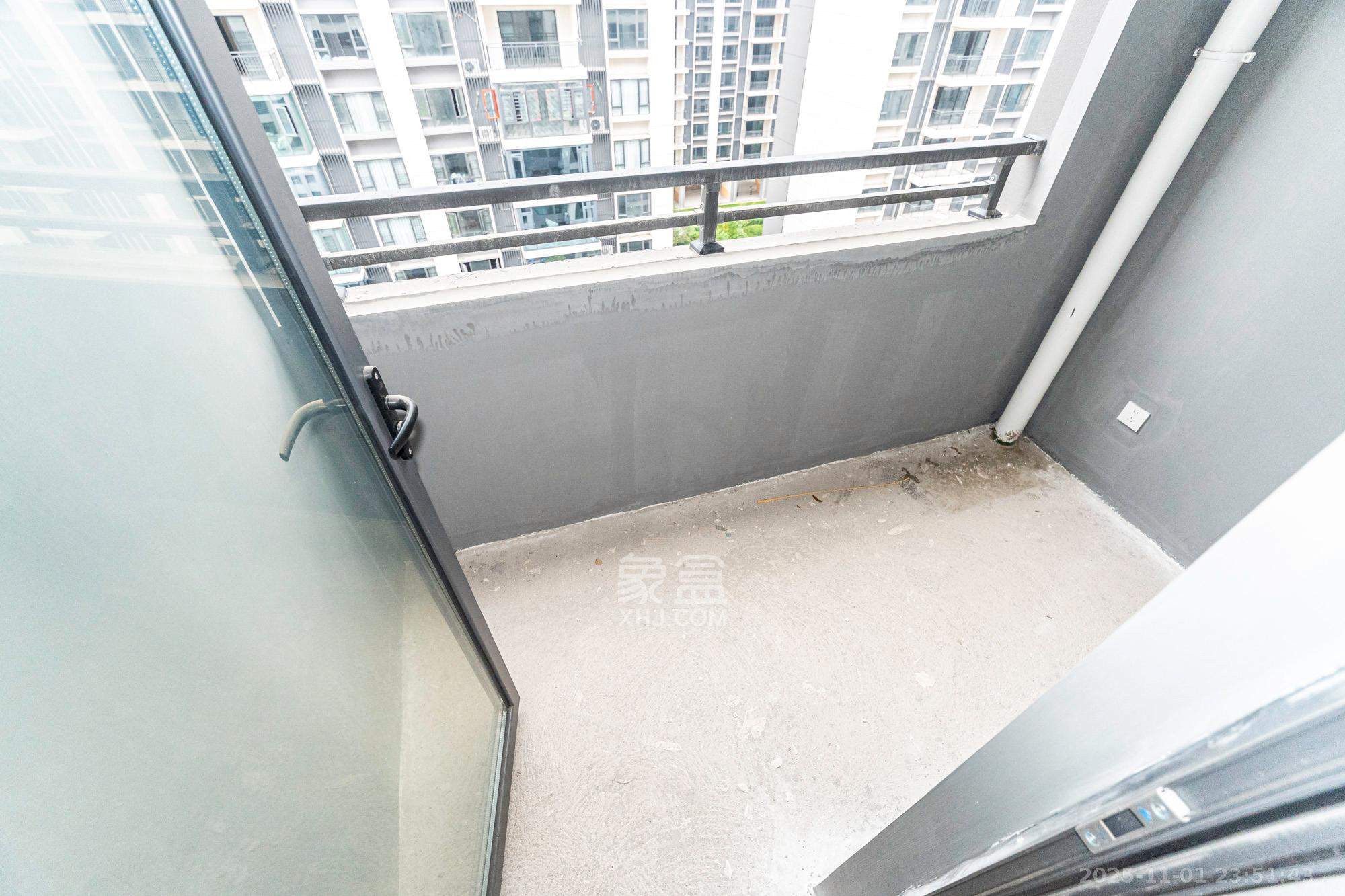 和顺府  4室2厅2卫    177.0万阳台