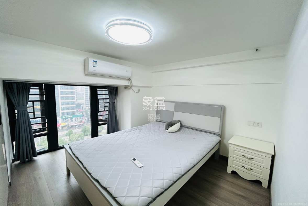 中海阅溪府 1室0厅0卫 1900.0元/月 中海阅溪府 1室0厅0卫 1900.0元/月室内图