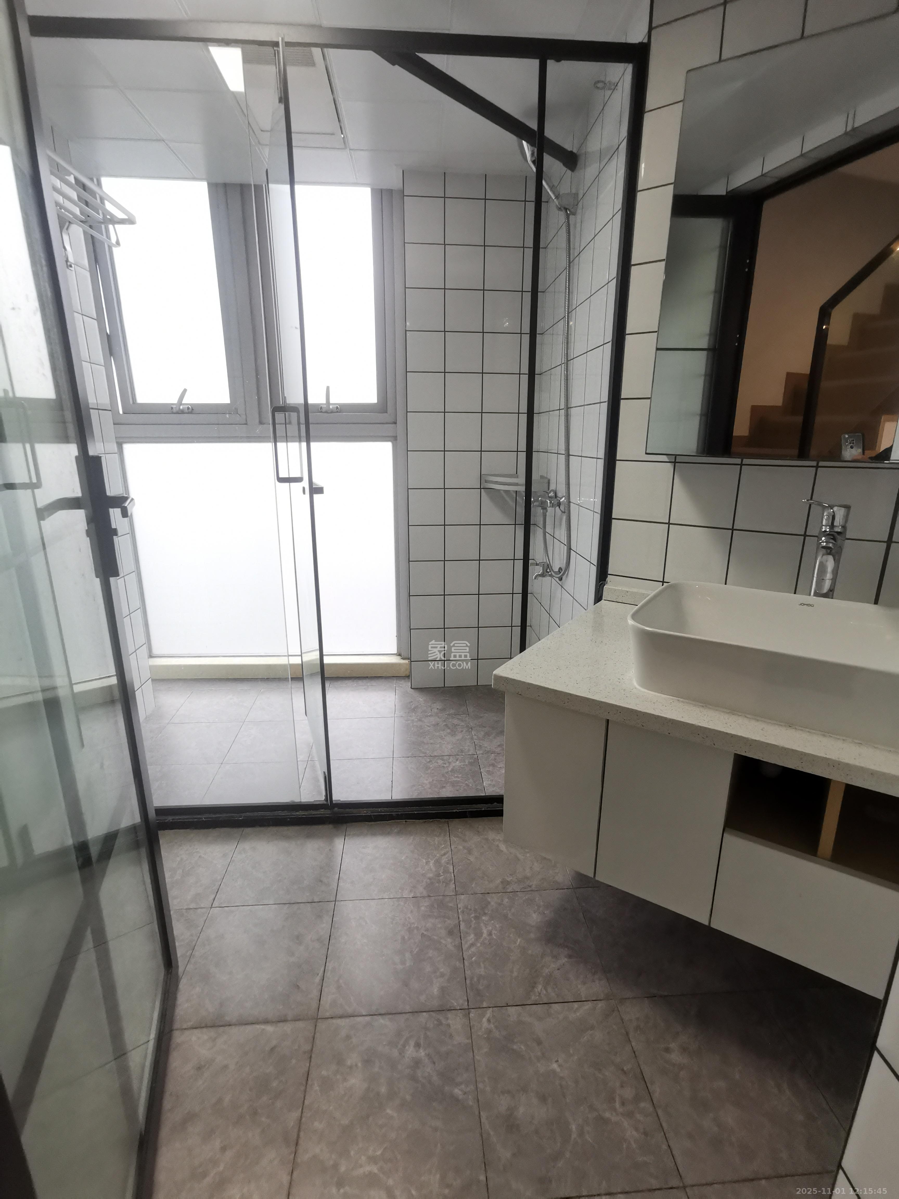 绿地长沙城际空间站（绿地新里佳苑）  1室1厅1卫    2000.0元/月室内图