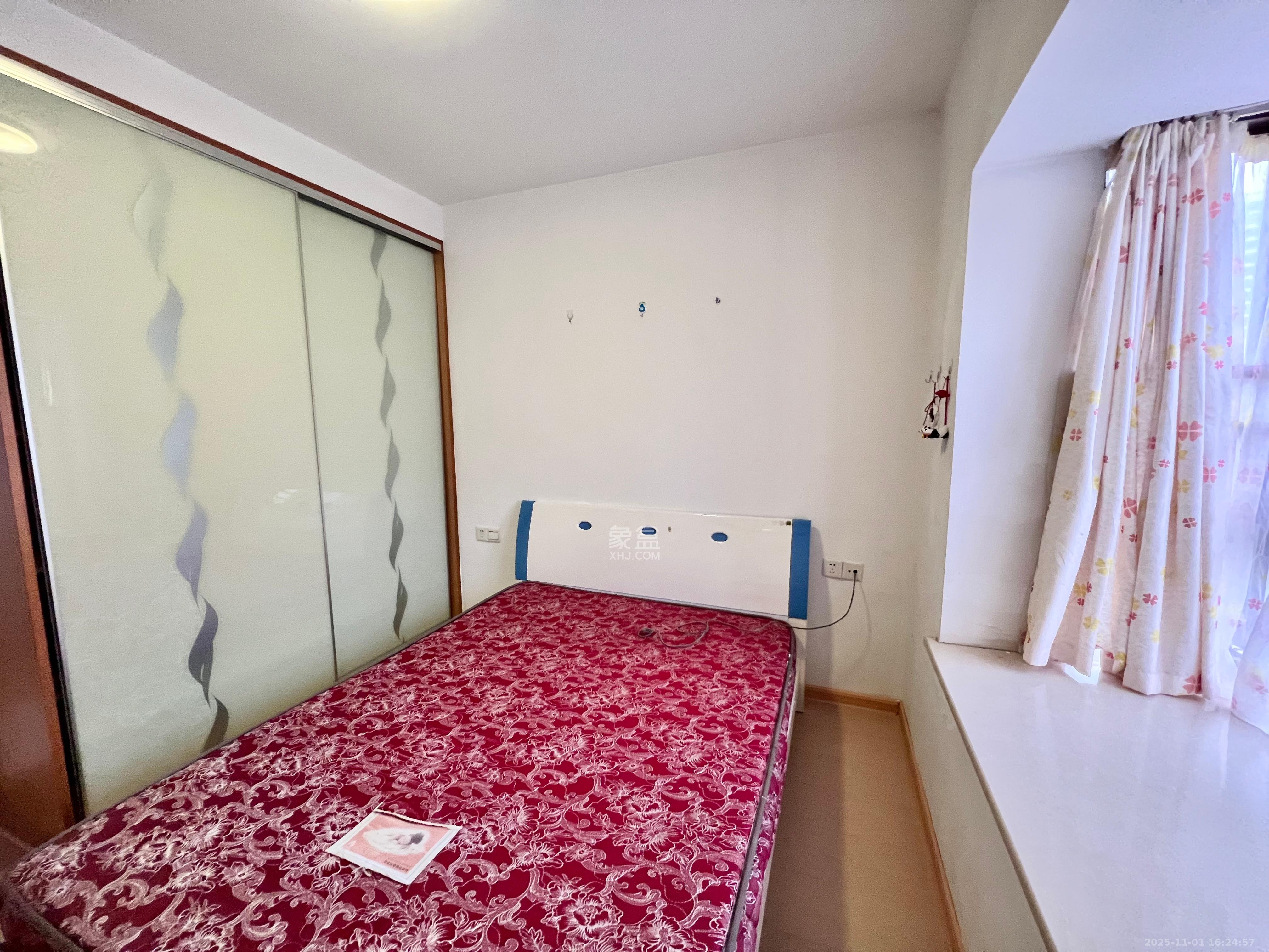 鑫天山水洲城 2室1厅1卫 2000.0元/月 鑫天山水洲城 2室1厅1卫 2000.0元/月室内图