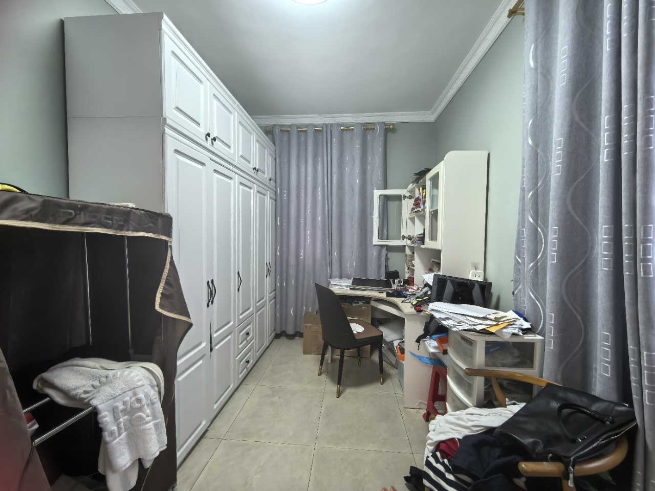 裕庄大厦  1室1厅1卫    135.0万室内图