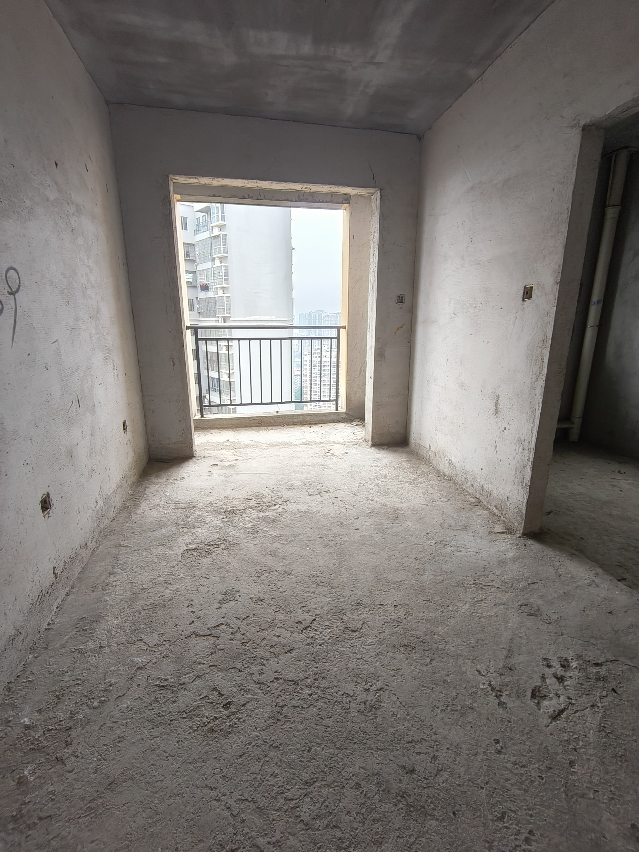 华剑首郡+五江珑悦 4室2厅2卫 59.8万 华剑首郡+五江珑悦 4室2厅2卫 59.8万客厅