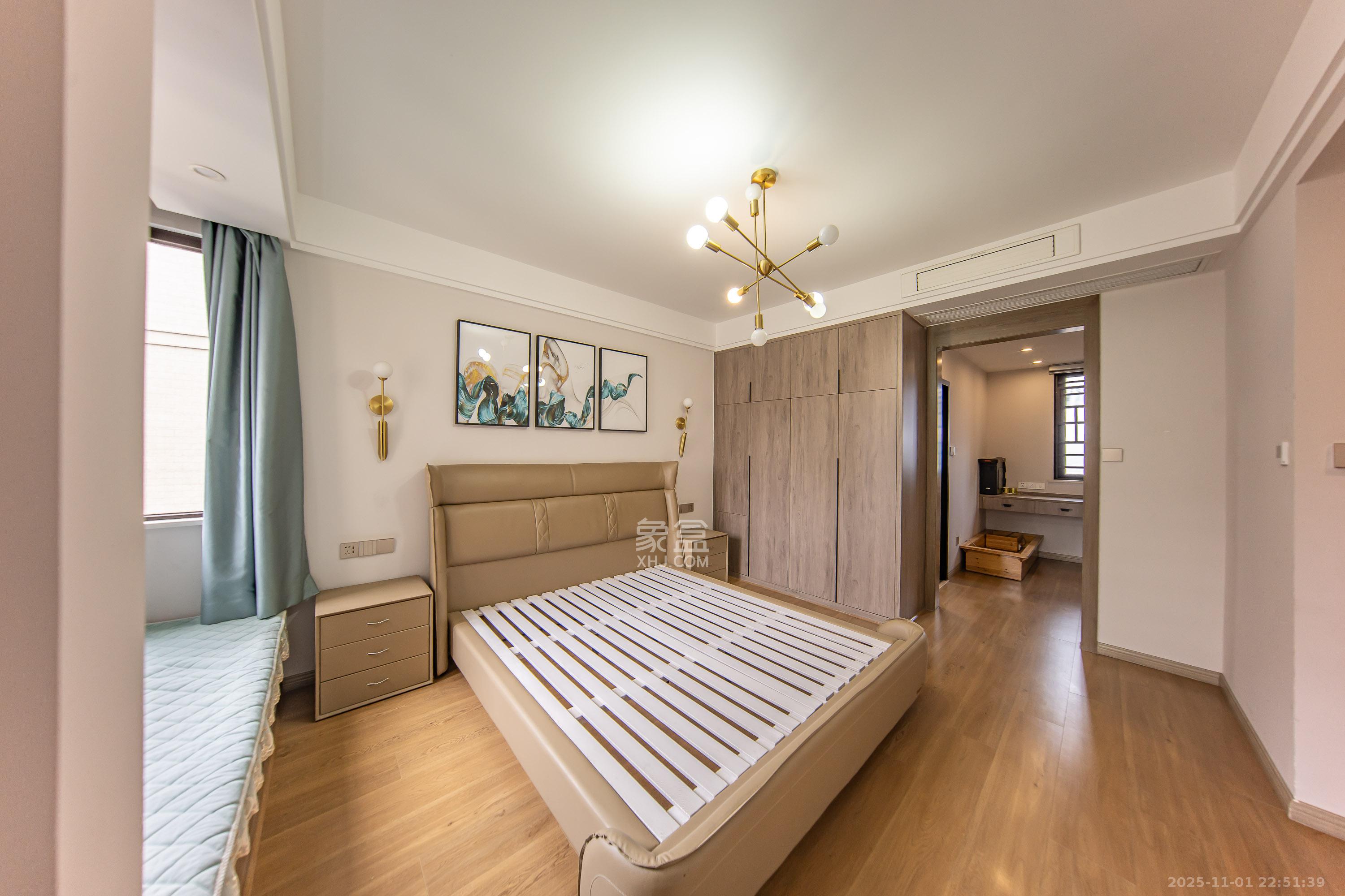 融创融公馆(融创臻苑) 4室2厅2卫 140.0万 融创融公馆(融创臻苑) 4室2厅2卫 140.0万卧室