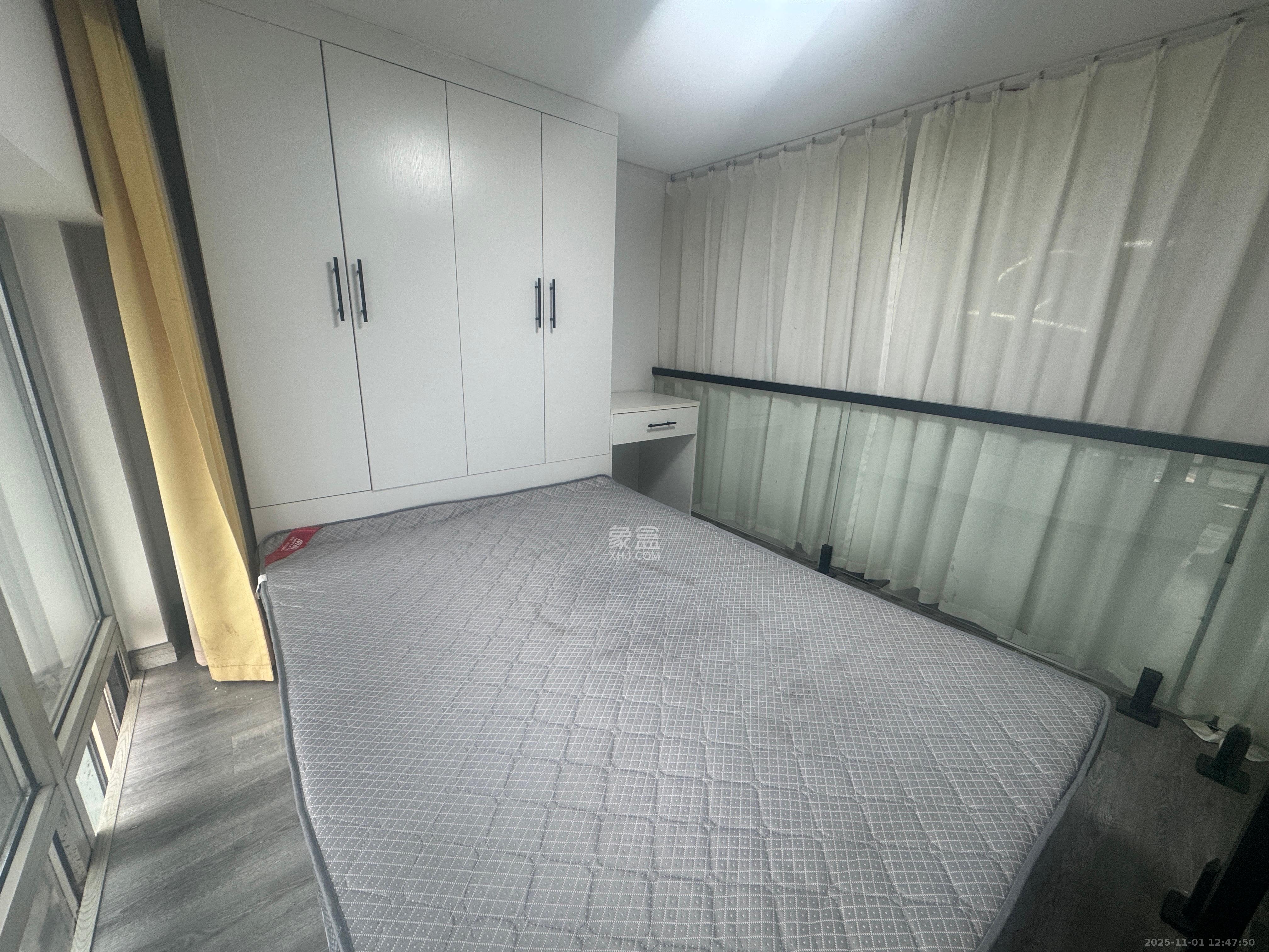 梅溪湖金茂湾  2室1厅1卫    1900.0元/月室内图