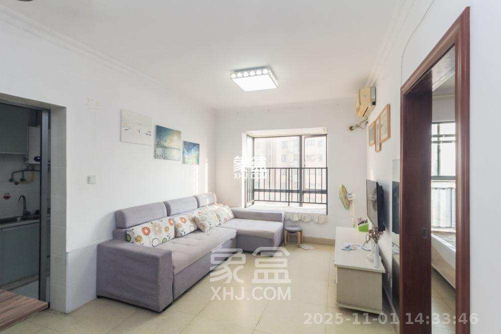 中国铁建国际城一期 1室1厅1卫 1400.0元/月 中国铁建国际城一期 1室1厅1卫 1400.0元/月室内图