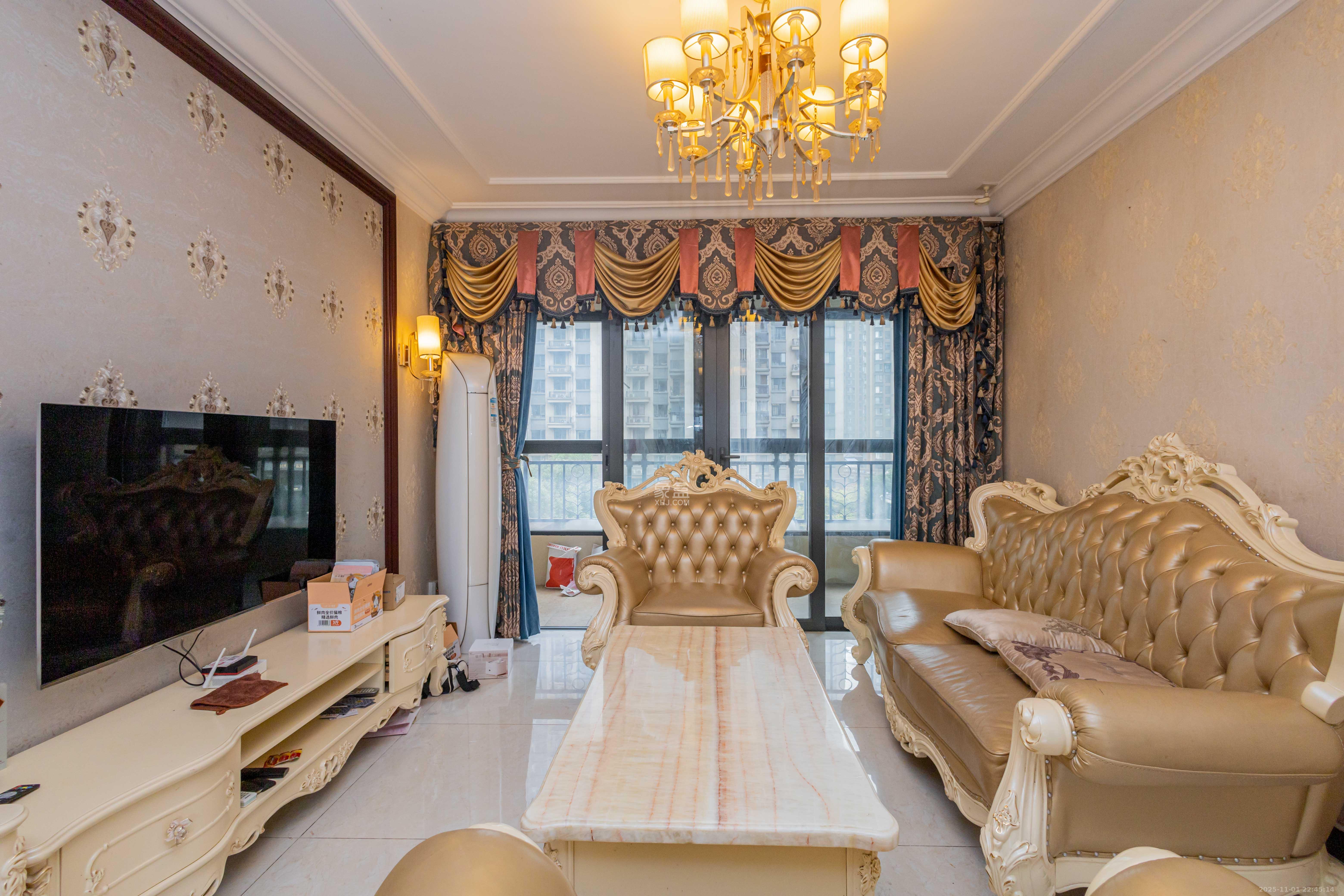 恒大江湾  3室2厅2卫    95.0万