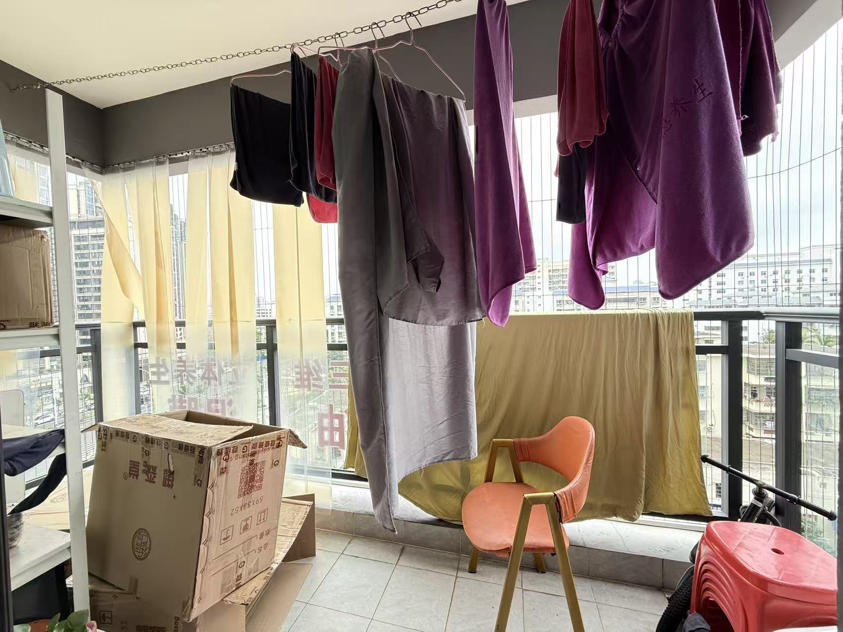 坡博家园四区  4室2厅2卫    133.0万室内图