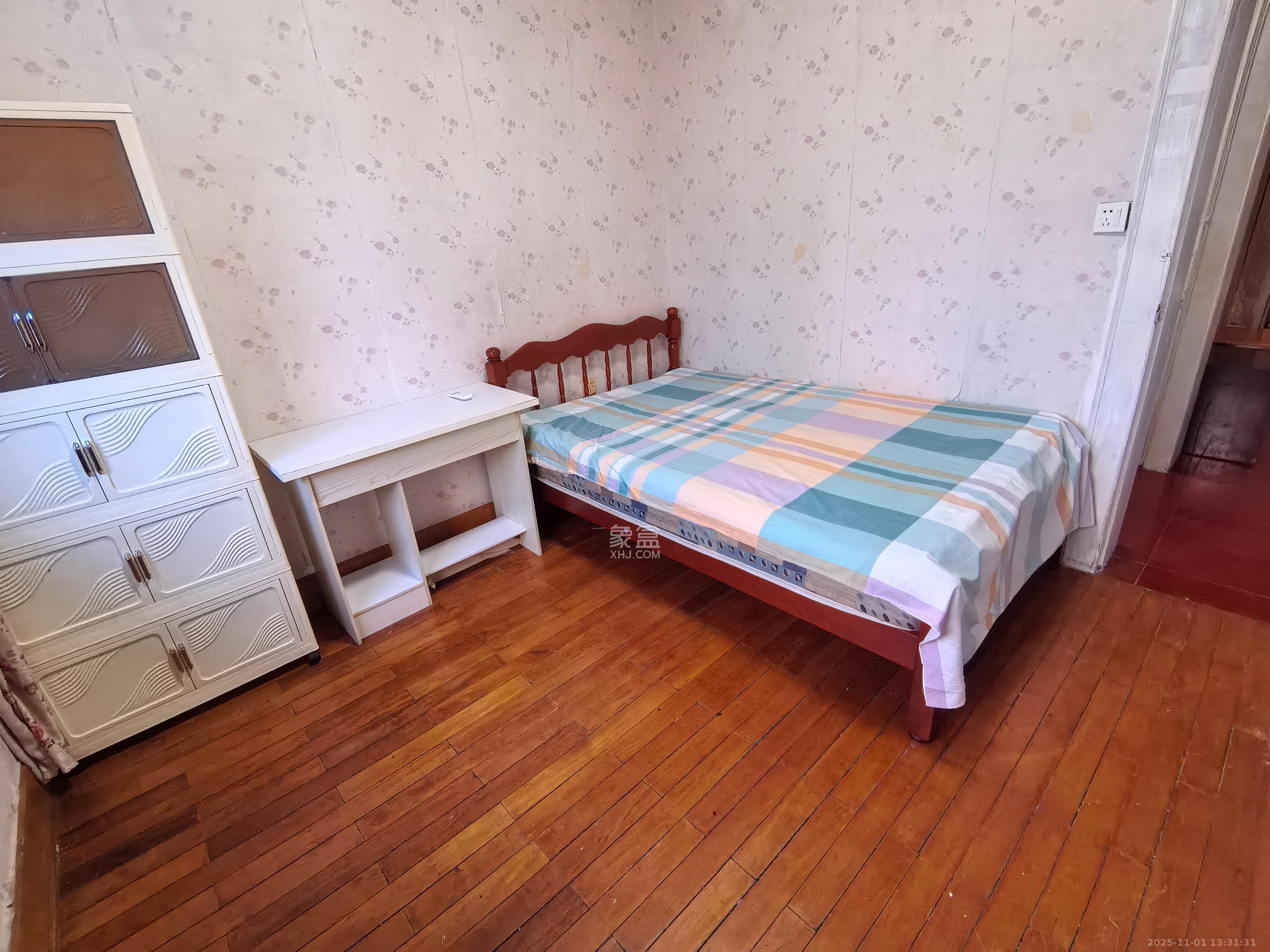 美丽四合院 3室2厅1卫 1800.0元/月 美丽四合院 3室2厅1卫 1800.0元/月室内图