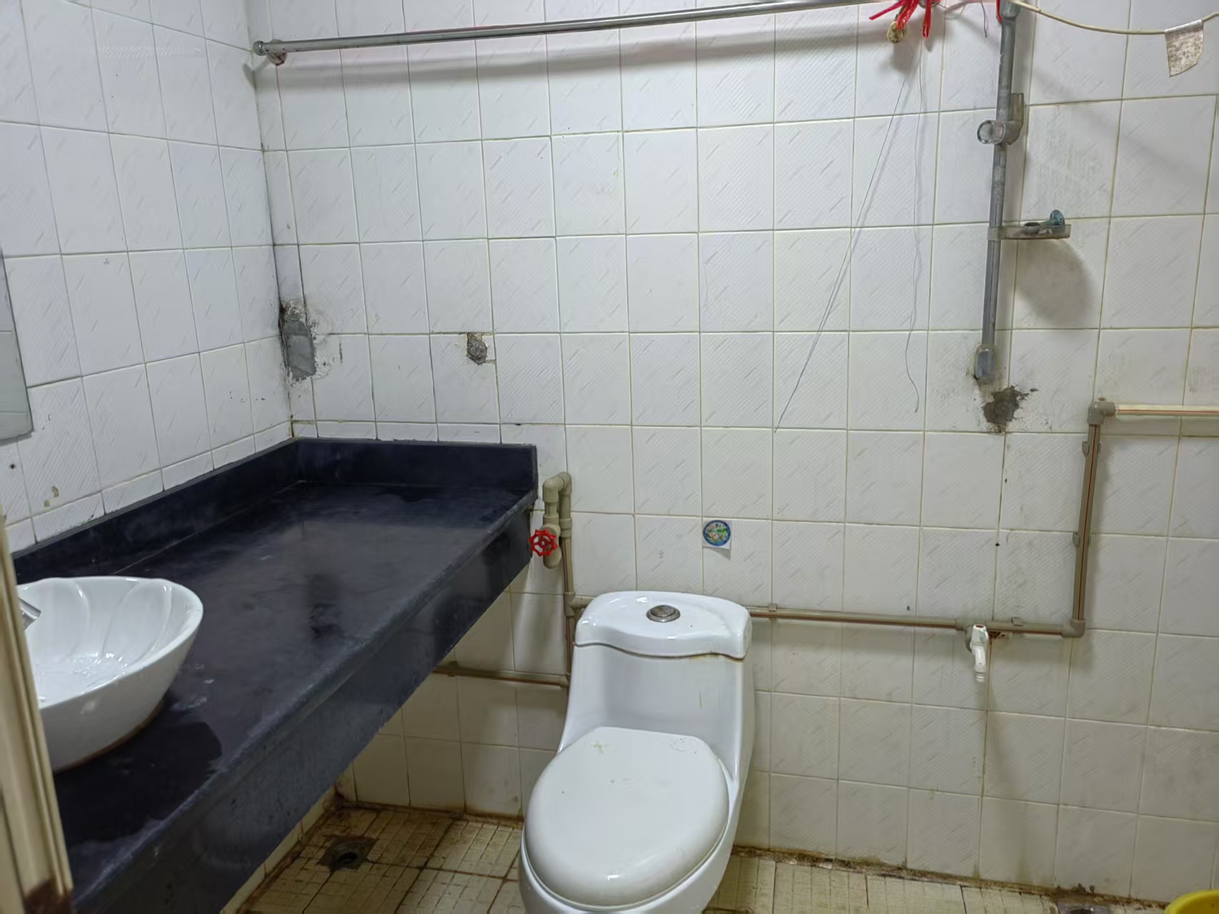 国贸大院  2室2厅1卫    2000.0元/月室内图