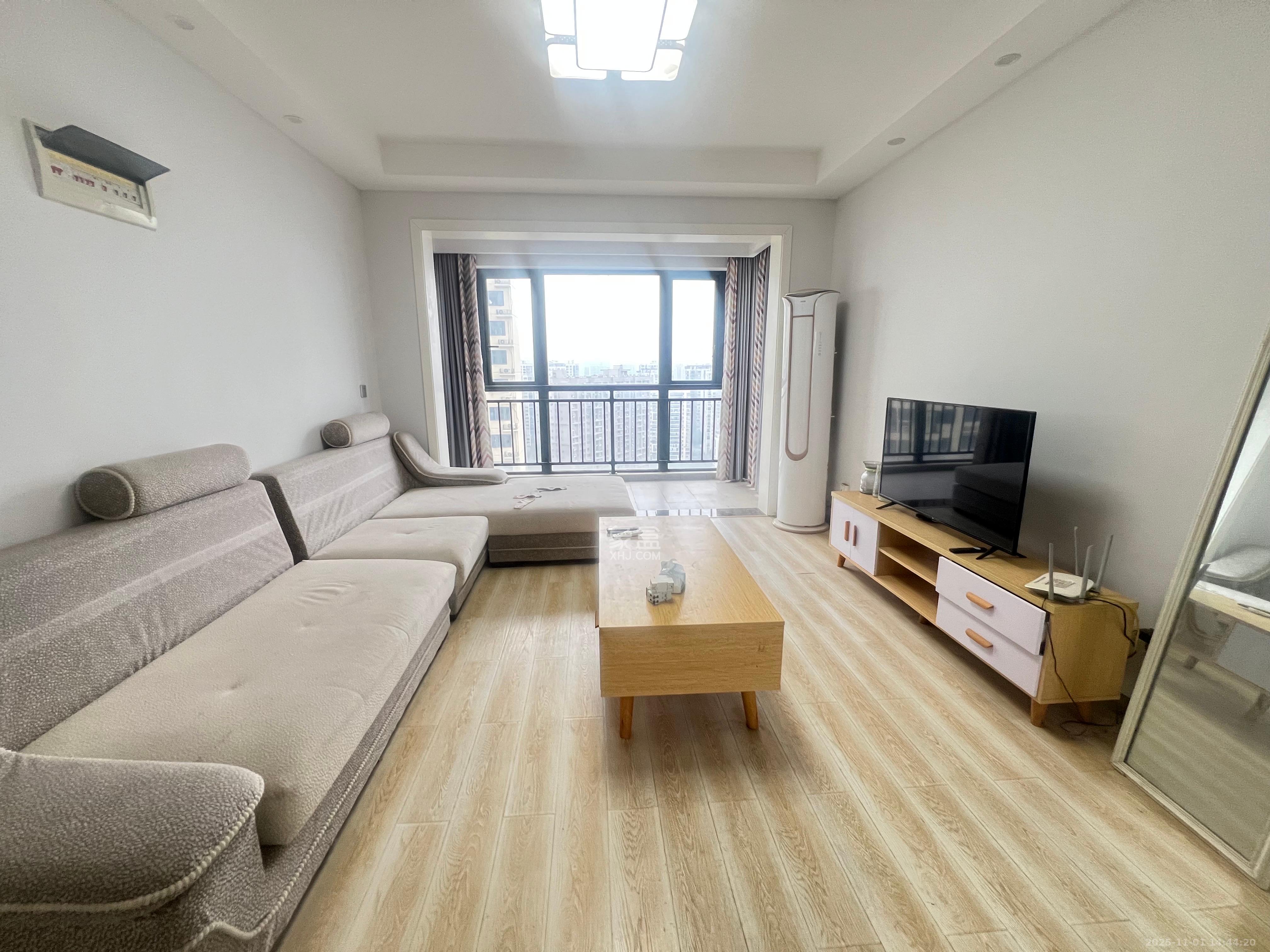 丽水熙园 3室2厅2卫 2600.0元/月 丽水熙园 3室2厅2卫 2600.0元/月室内图