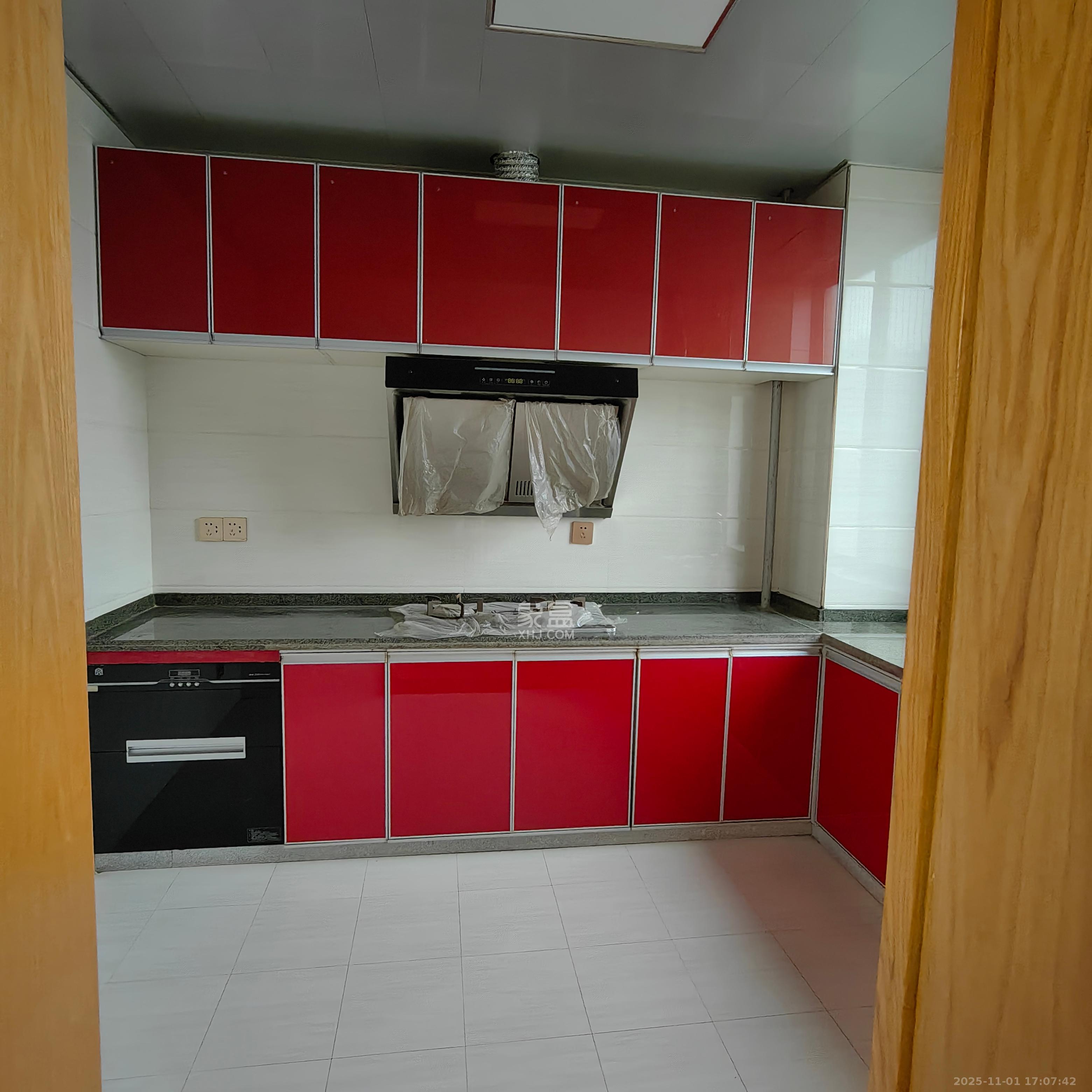 申湘宽境 3室2厅2卫 1800.0元/月 申湘宽境 3室2厅2卫 1800.0元/月室内图