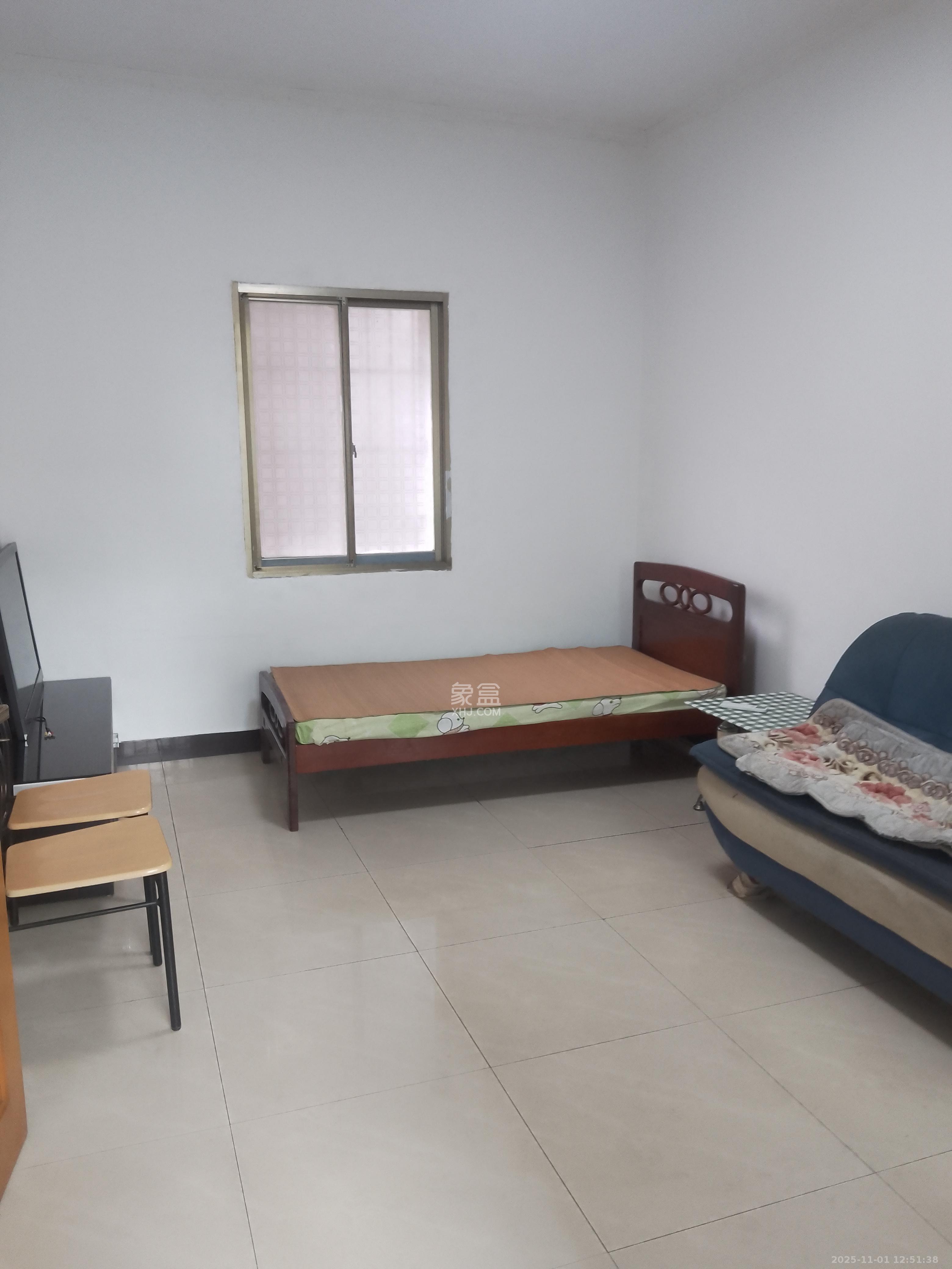 东瓜山三村(东电社区) 2室1厅1卫 1500.0元/月 东瓜山三村(东电社区) 2室1厅1卫 1500.0元/月室内图