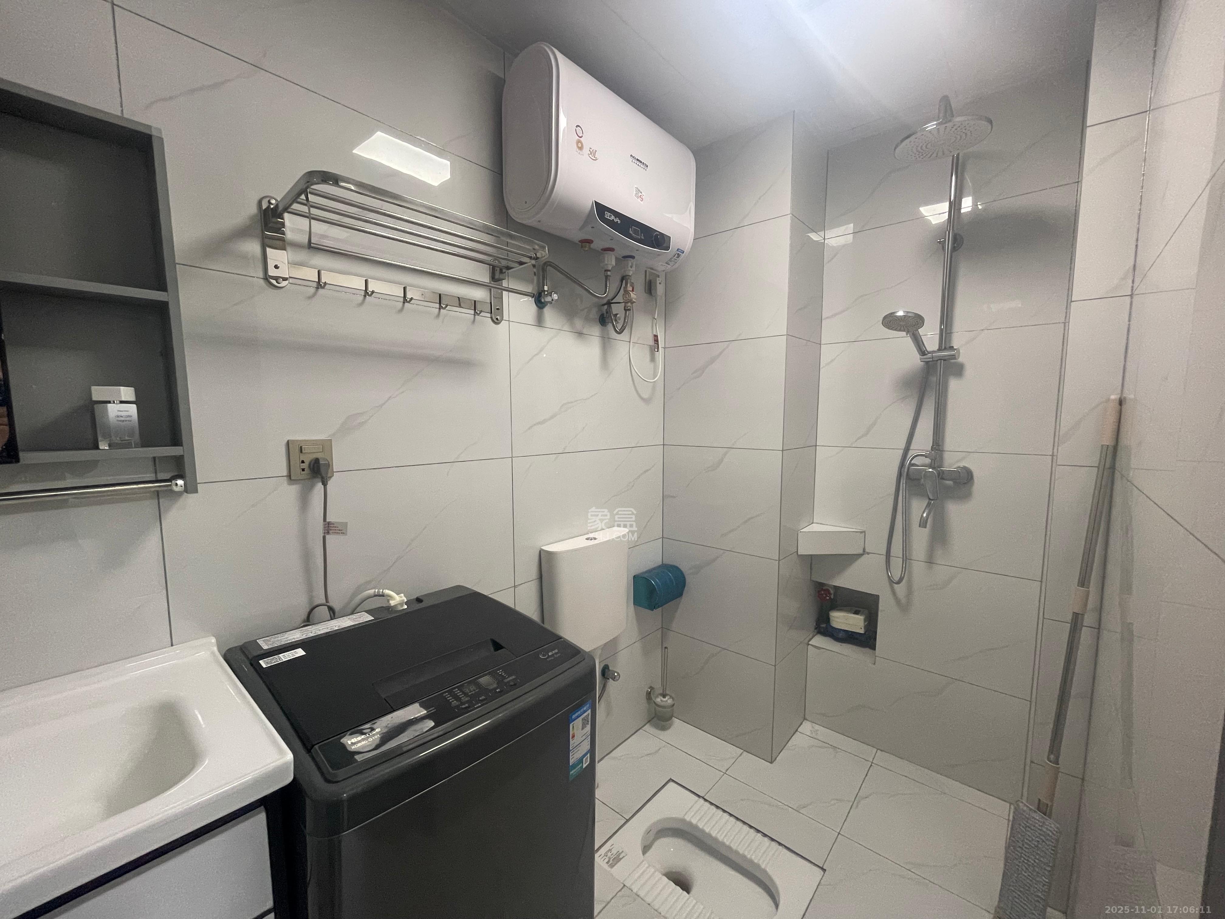 星雅美辰  1室1厅1卫    1500.0元/月室内图