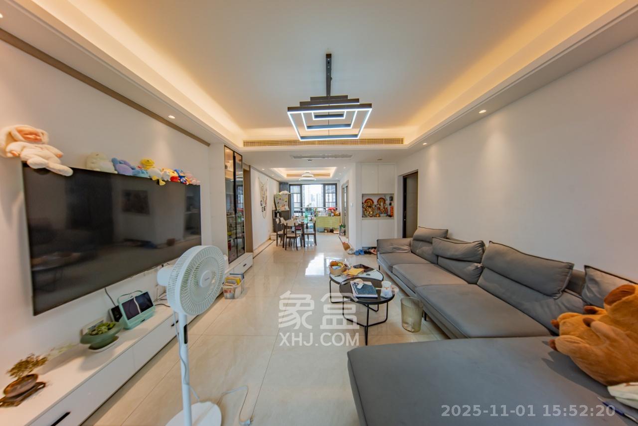 建投象山国际  4室2厅2卫    3500.0元/月室内图