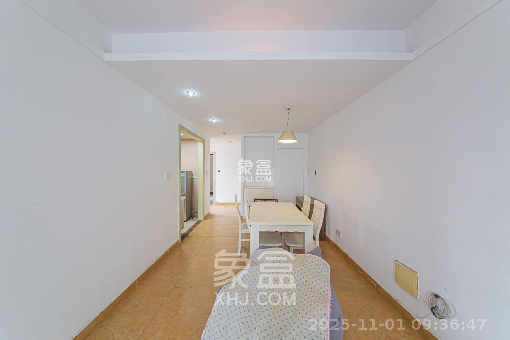 中信城市广场(中信新城一期) 2室2厅1卫 1600.0元/月 中信城市广场(中信新城一期) 2室2厅1卫 1600.0元/月室内图