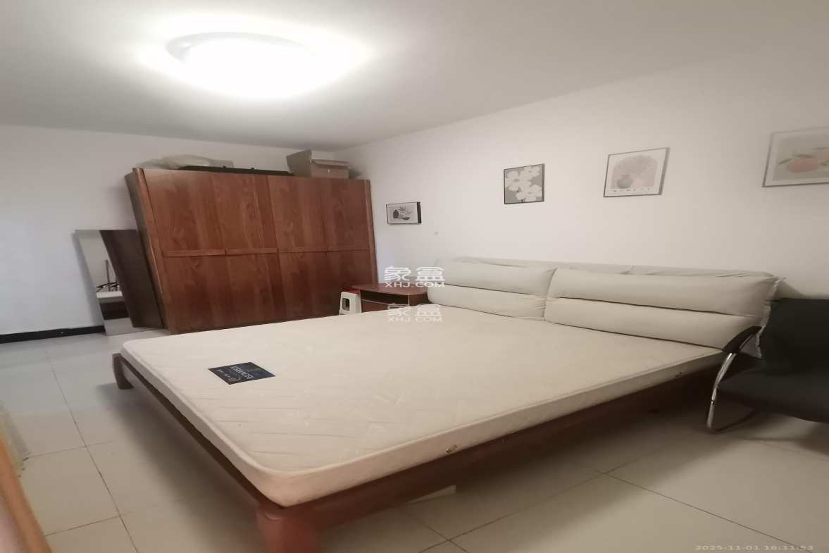 锦璨家园 1室1厅1卫 1050.0元/月 锦璨家园 1室1厅1卫 1050.0元/月室内图