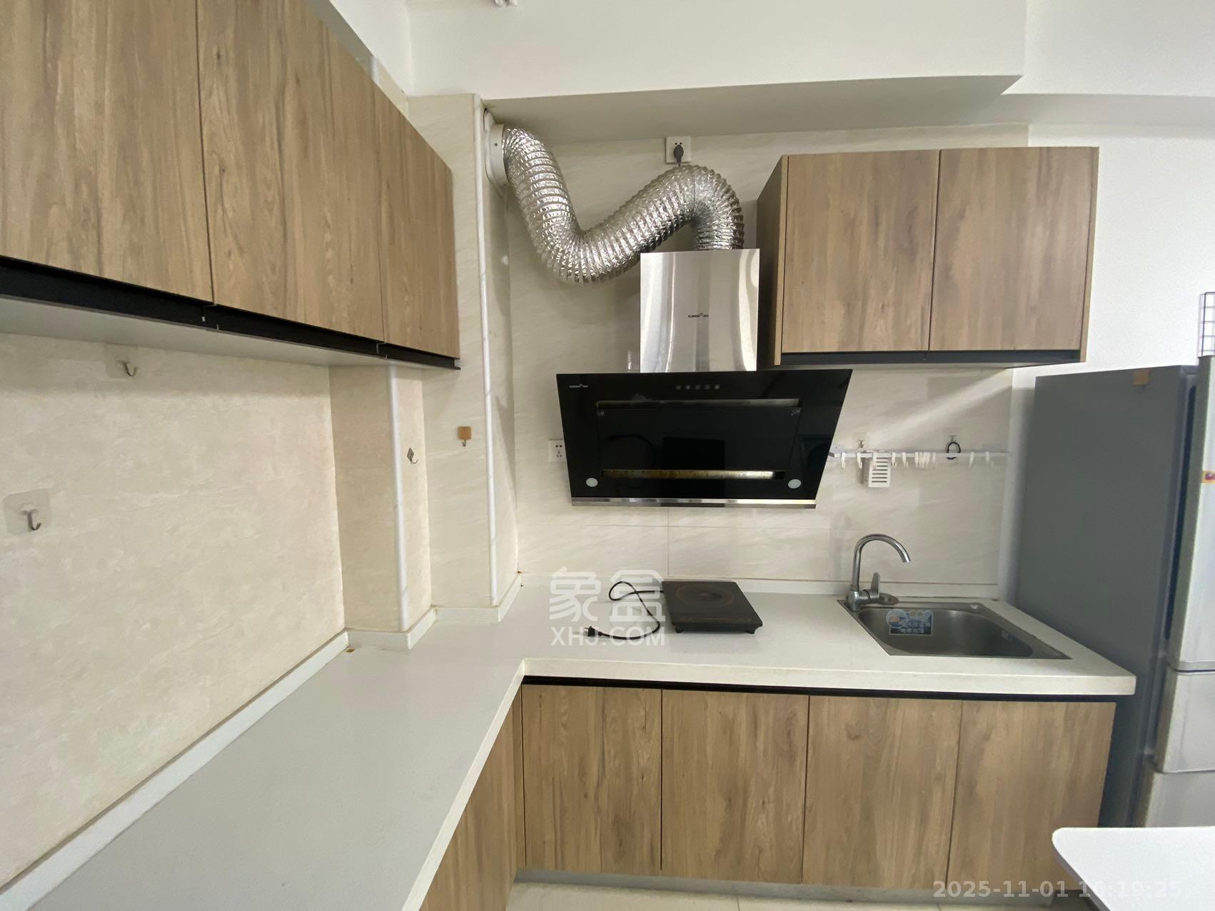 中海新城熙岸(中信新城五期)  2室2厅1卫    1700.0元/月 中海新城熙岸(中信新城五期)  2室2厅1卫    1700.0元/月室内图