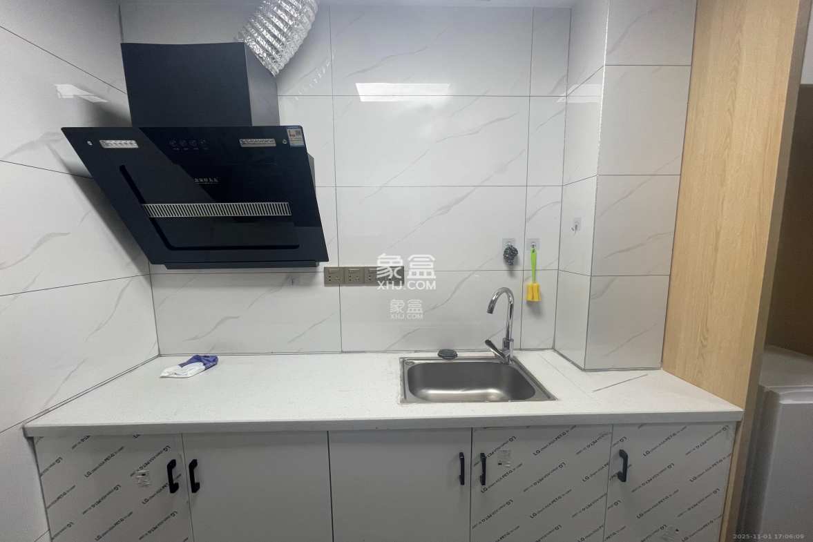 星雅美辰 1室1厅1卫 1500.0元/月 星雅美辰 1室1厅1卫 1500.0元/月室内图