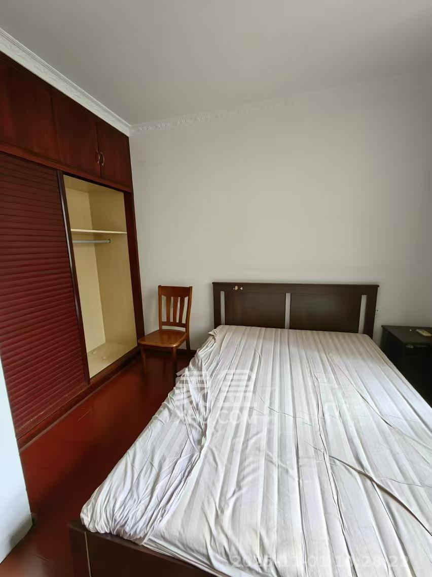 麓谷锦和园 3室2厅1卫 2200.0元/月 麓谷锦和园 3室2厅1卫 2200.0元/月室内图