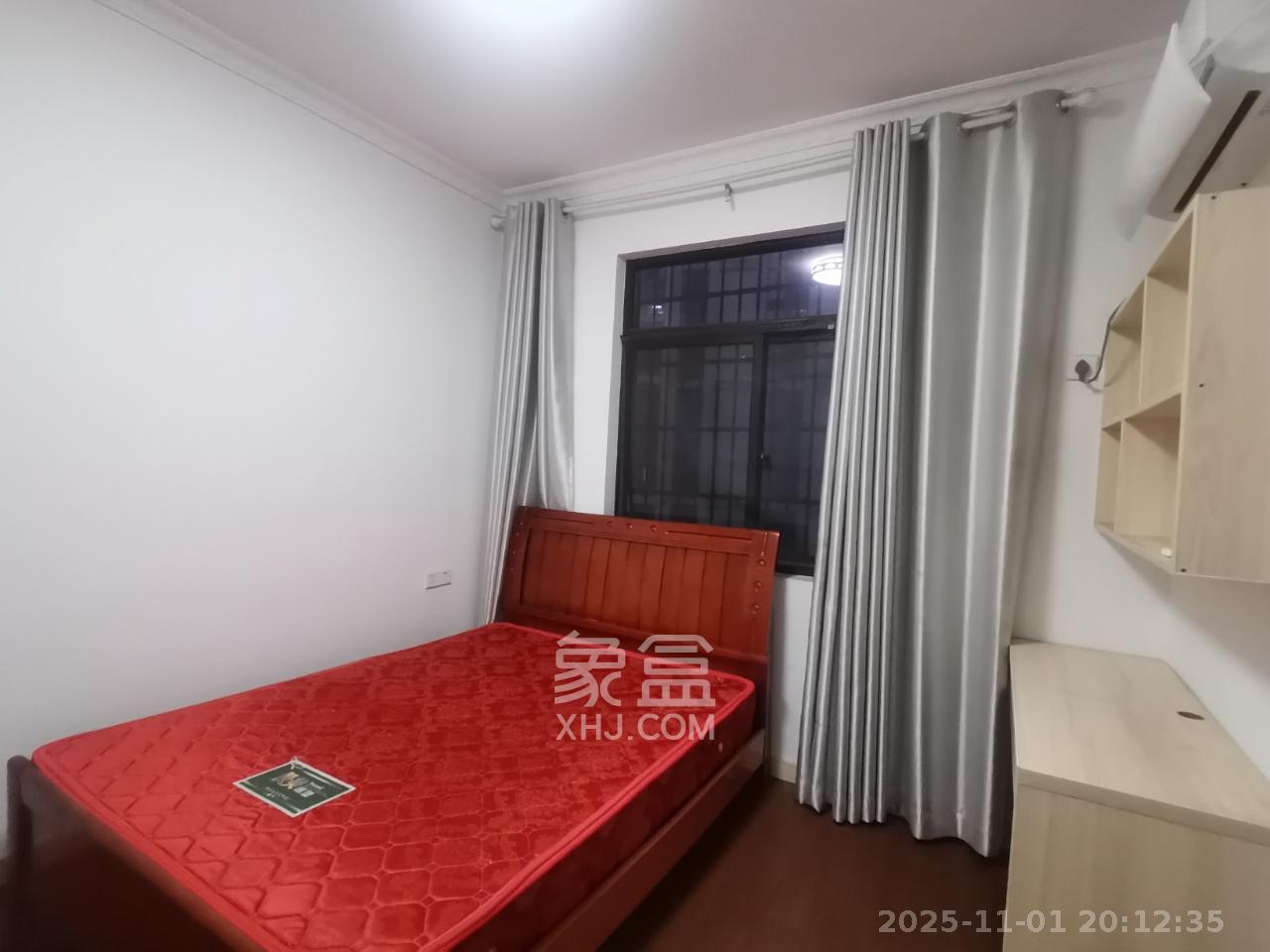 三景华御  2室2厅1卫    1500.0元/月室内图