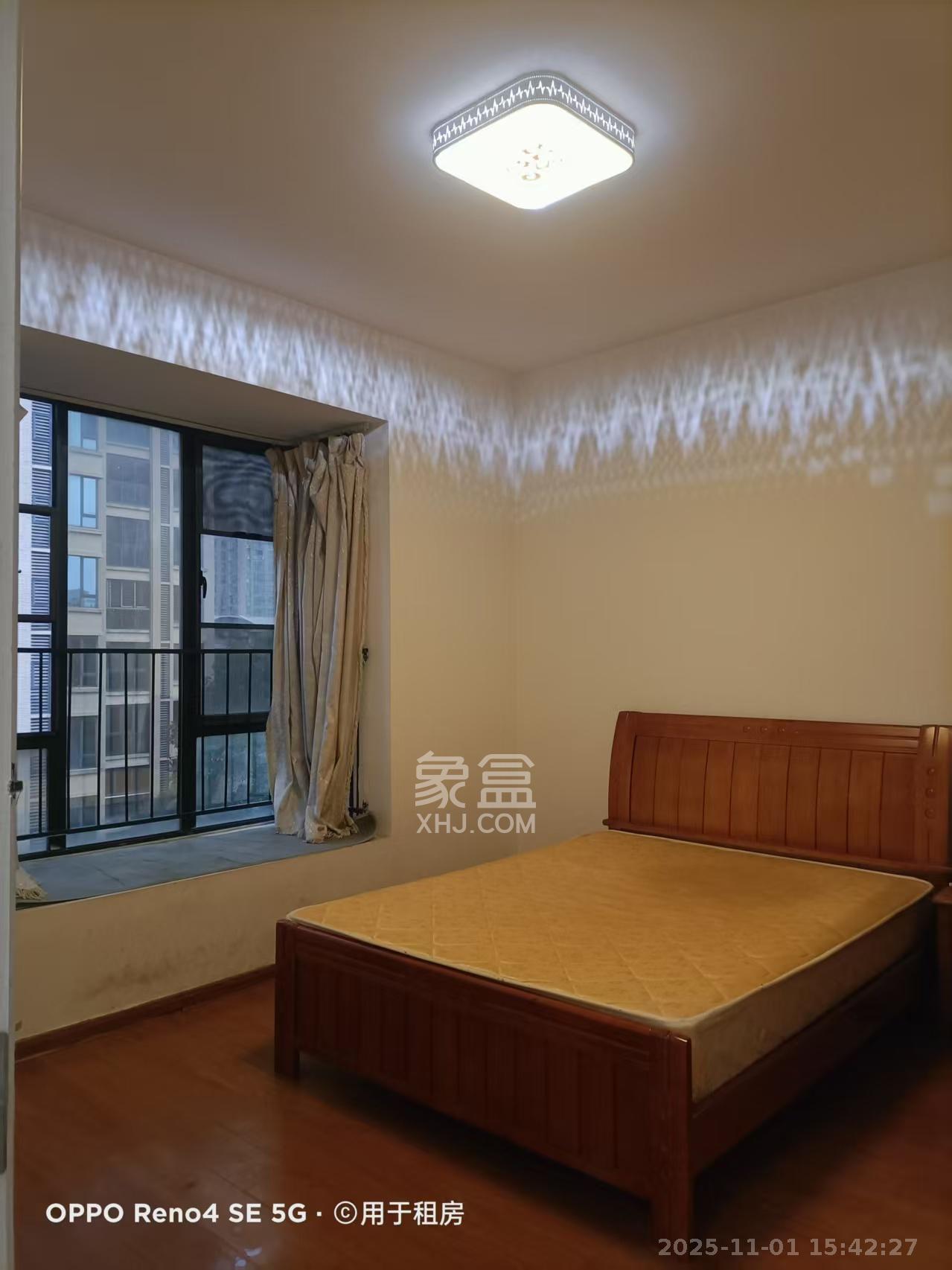 长房白沙湾  3室2厅1卫    2500.0元/月室内图