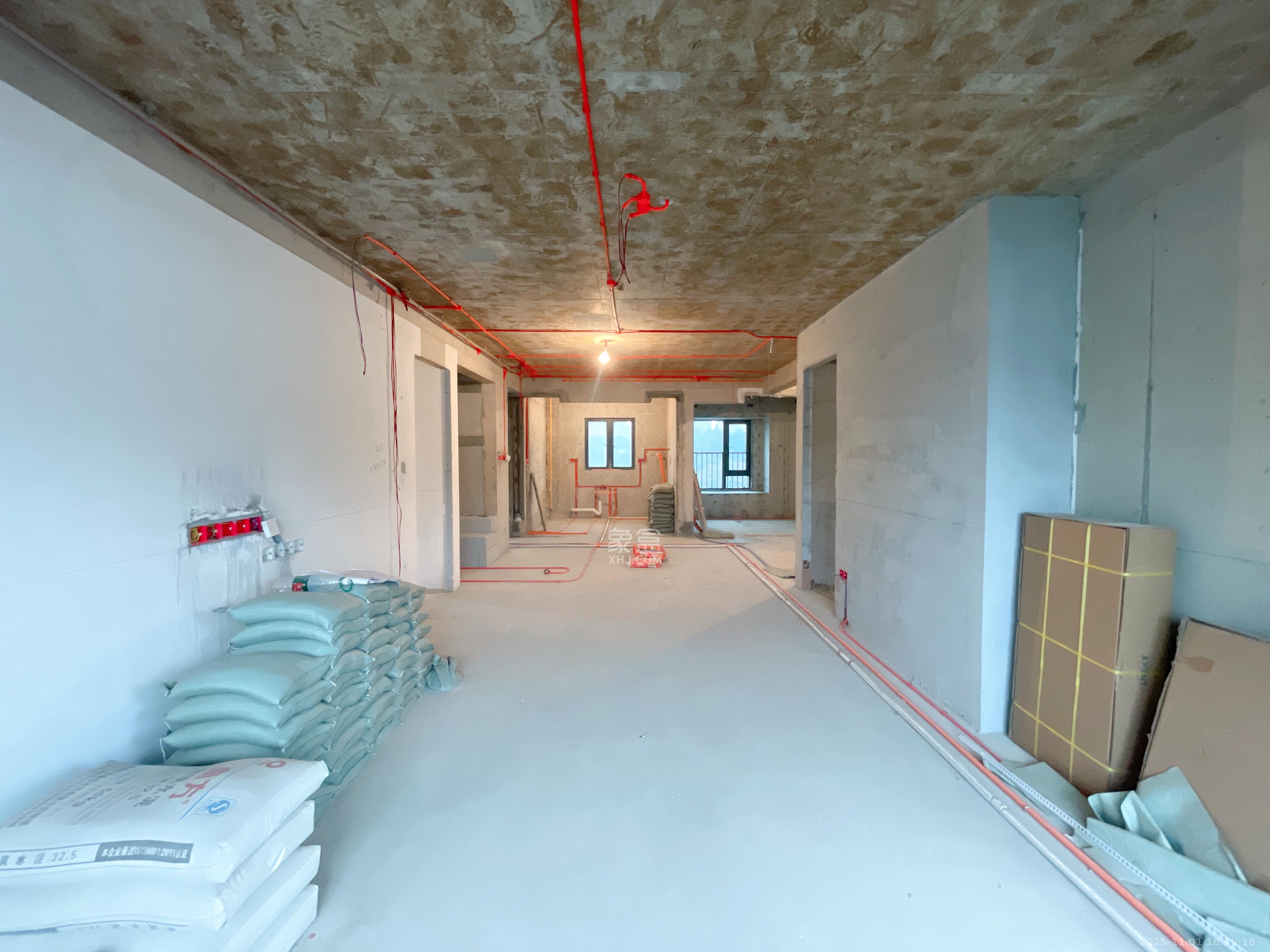 越秀栖山悦府  4室2厅2卫    2000.0元/月室内图