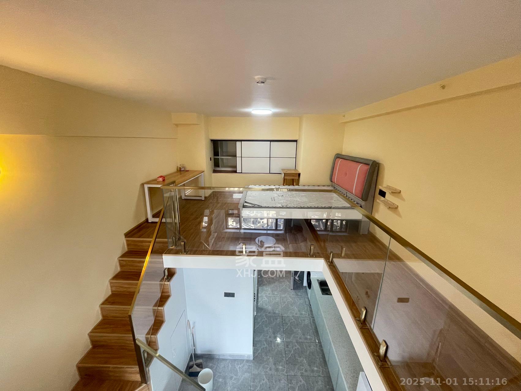 藏珑湖上公馆  2室1厅1卫    2600.0元/月室内图