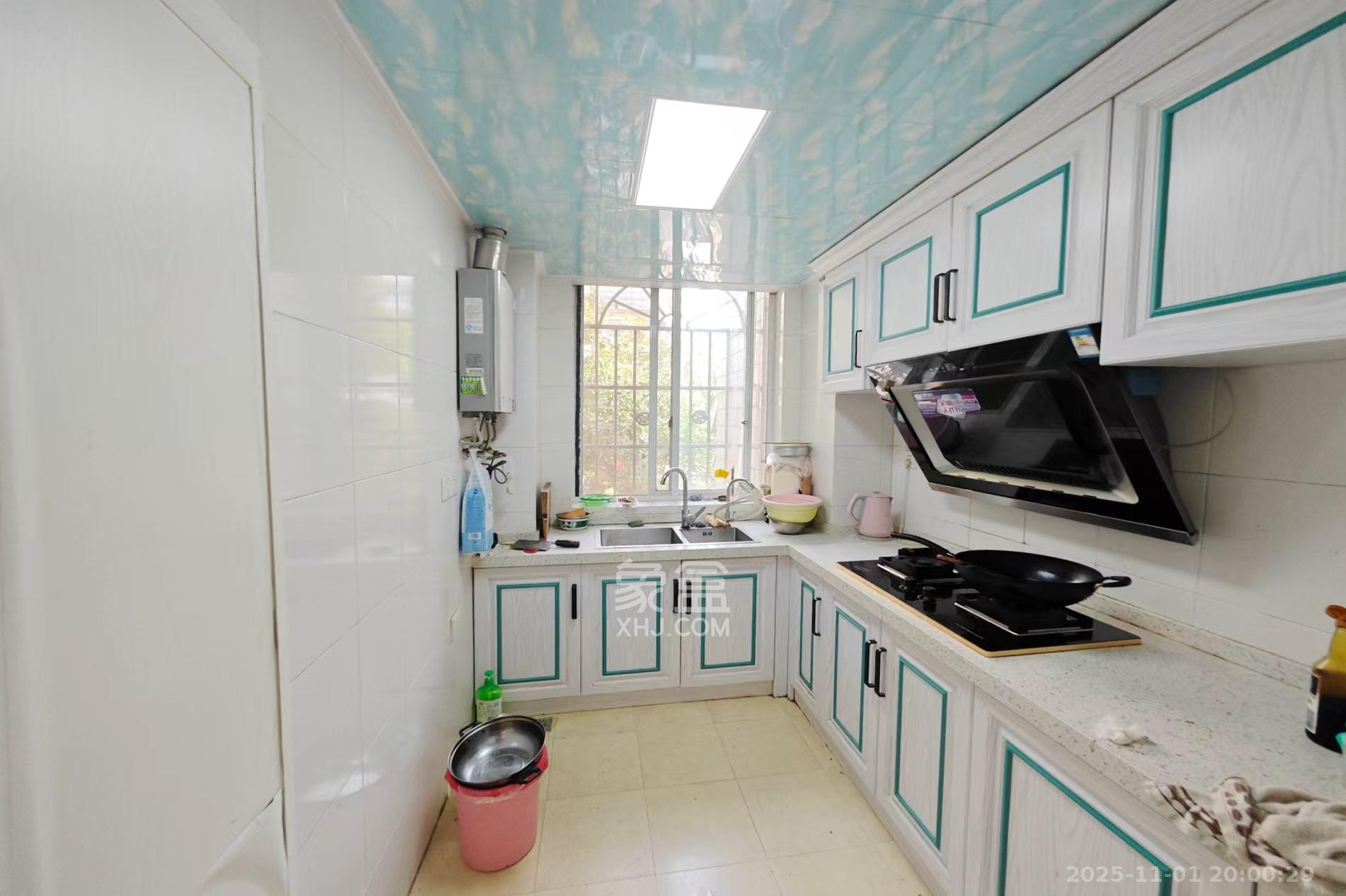 福乐康城  3室2厅2卫    3000.0元/月室内图