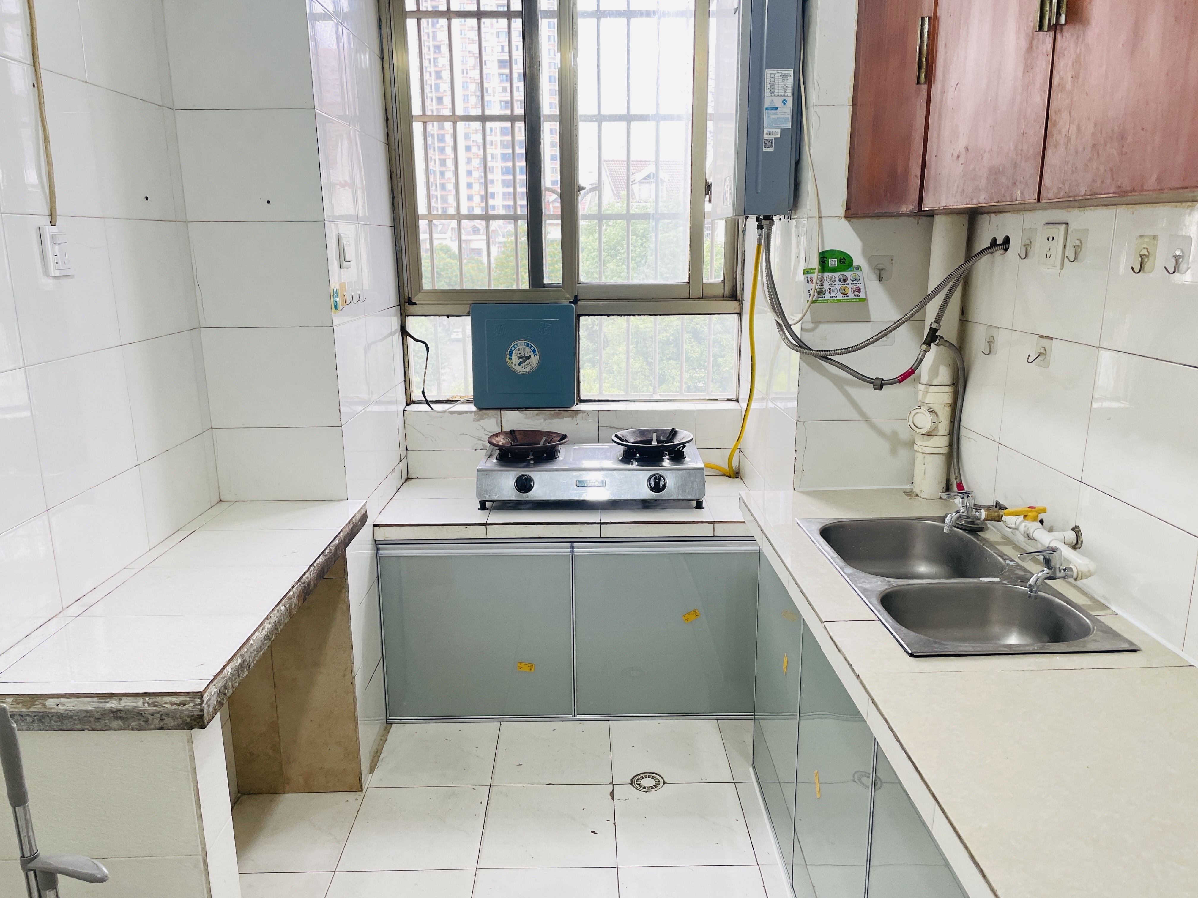 金石蓉园 2室2厅1卫 1600.0元/月 金石蓉园 2室2厅1卫 1600.0元/月户型图