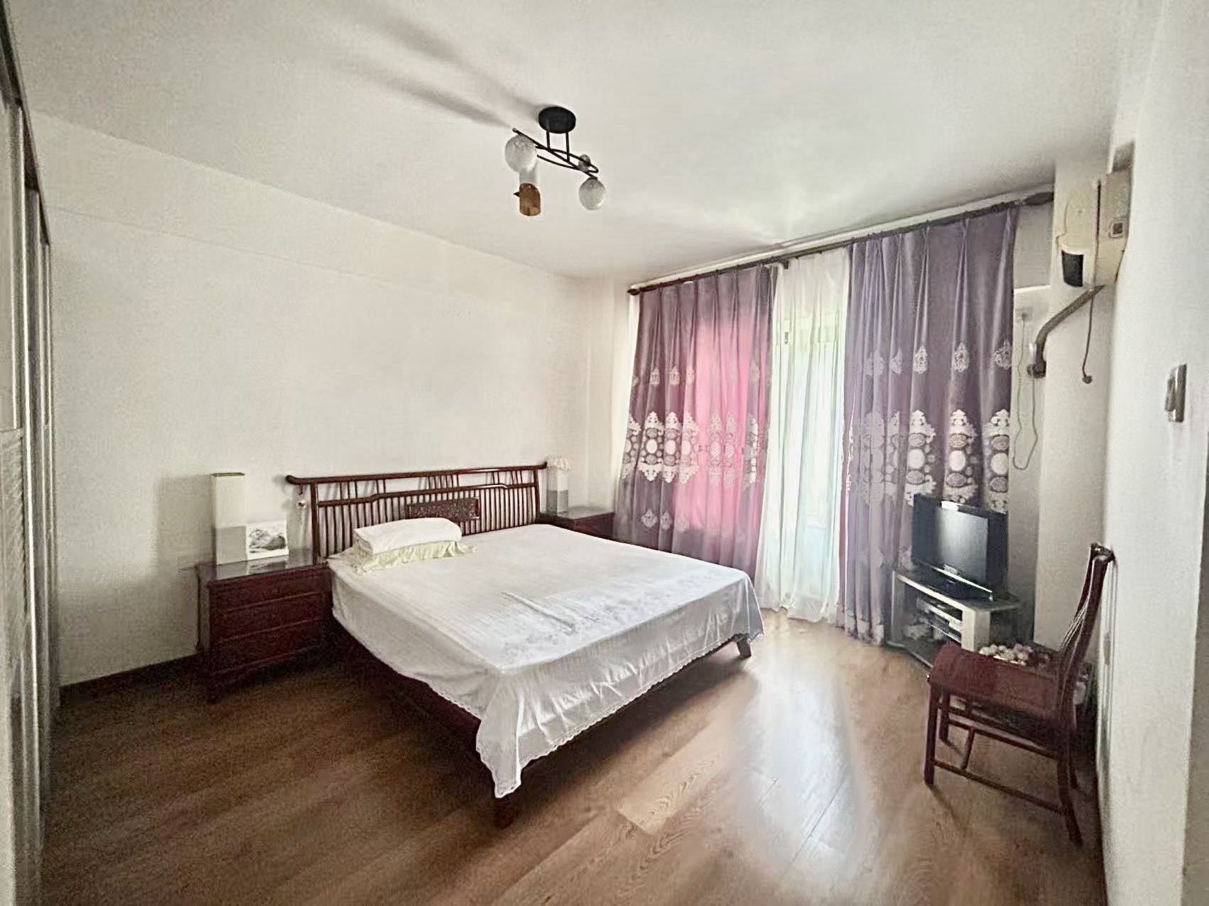 万利隆花园 3室2厅2卫 3800.0元/月 万利隆花园 3室2厅2卫 3800.0元/月室内图