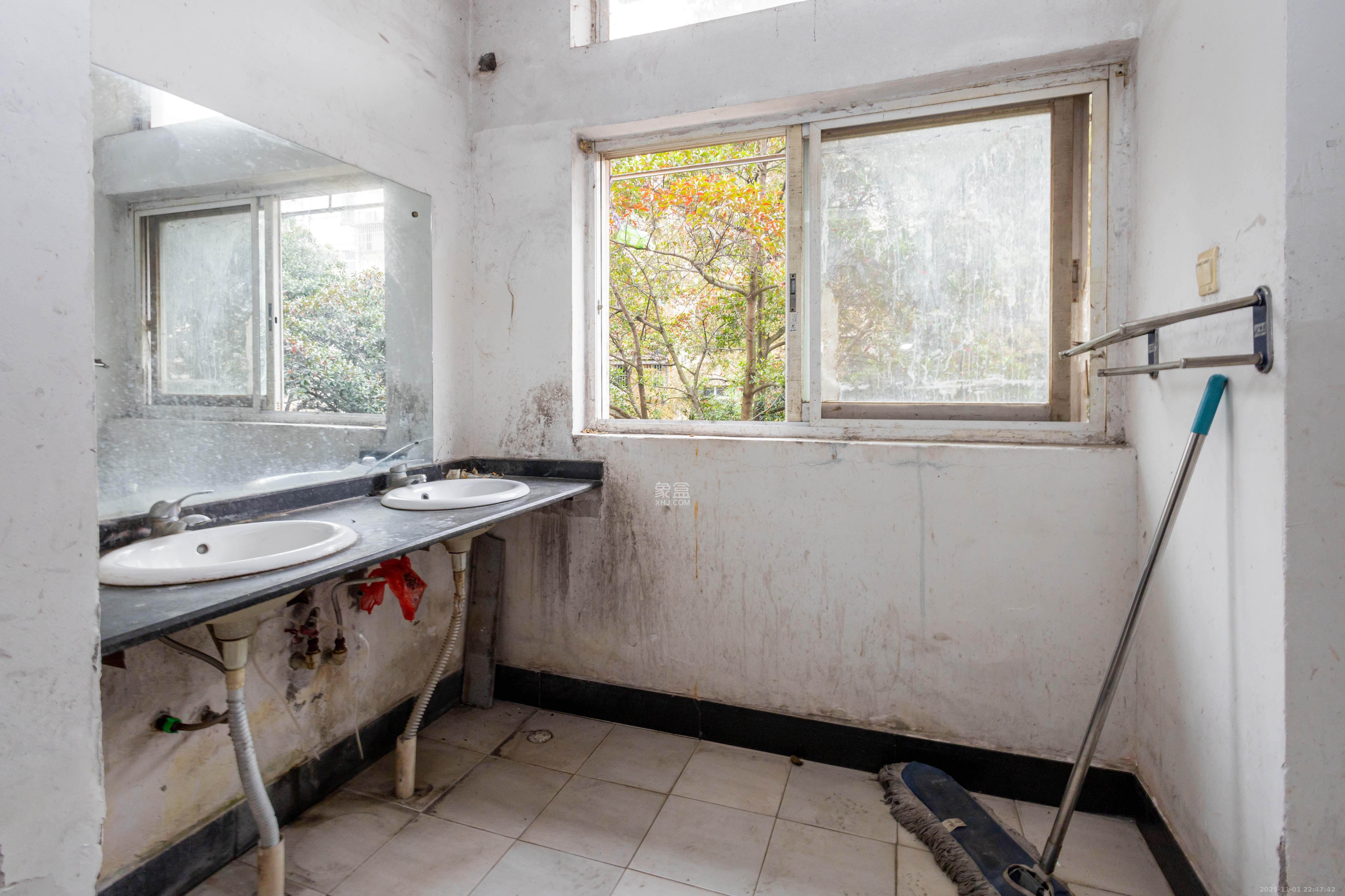 创业乐园  1室0厅0卫    11.8万厨房