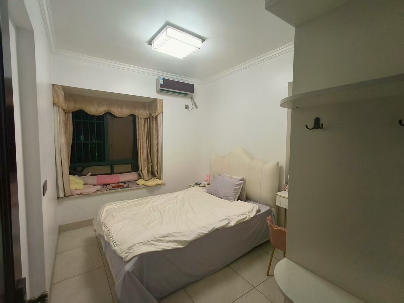 南海幸福城  3室2厅1卫    175.0万 南海幸福城  3室2厅1卫    175.0万客厅