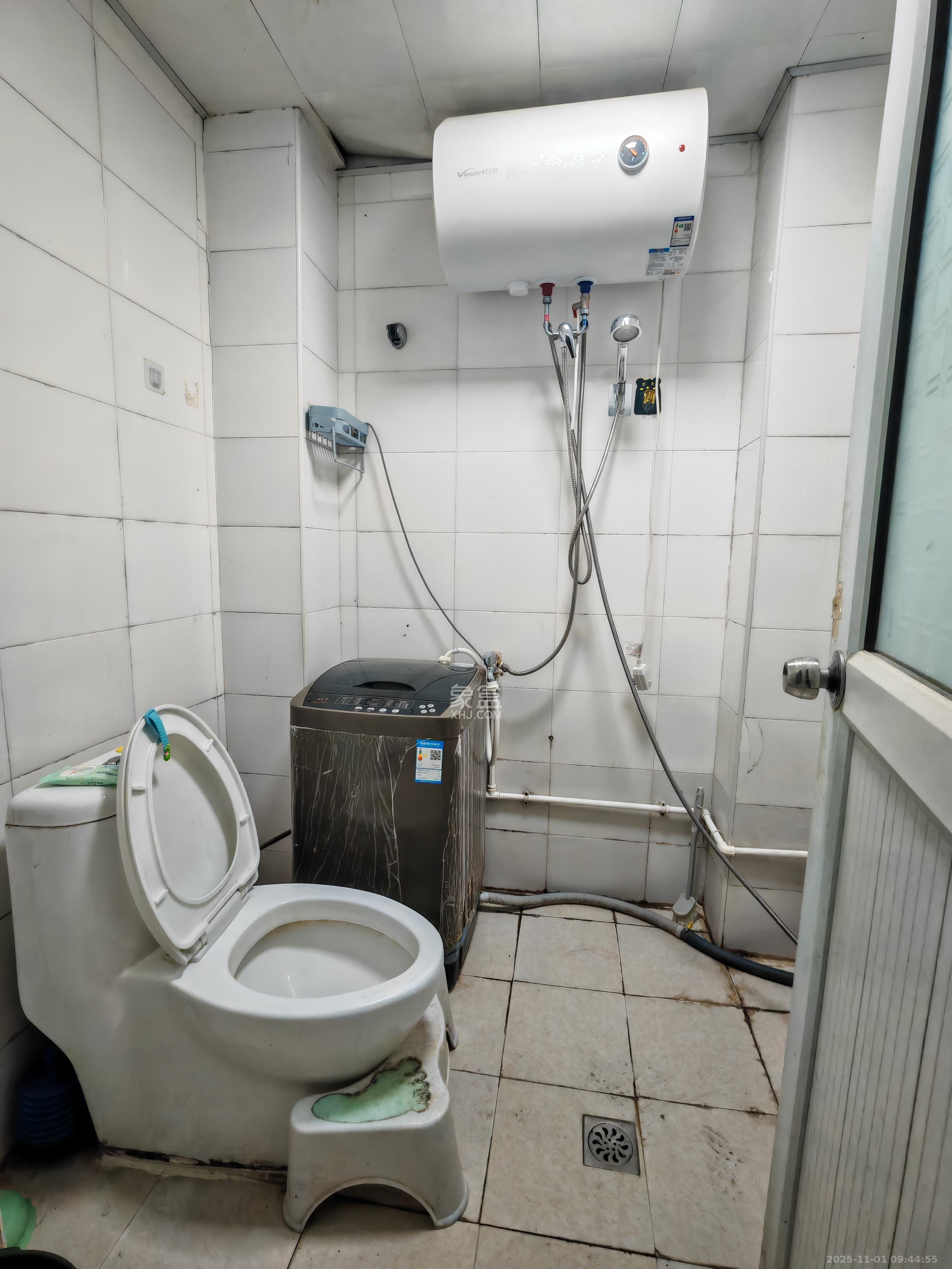 生活艺术城  1室1厅1卫    1050.0元/月室内图