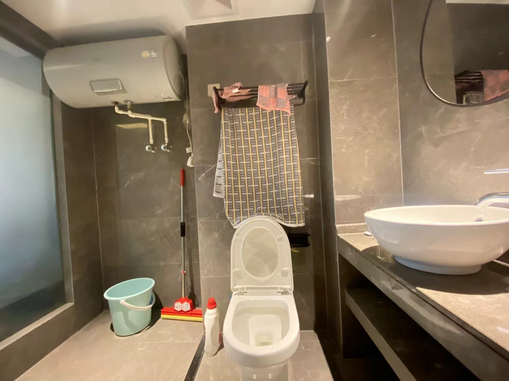 金钟大雁城  1室0厅0卫    1600.0元/月室内图