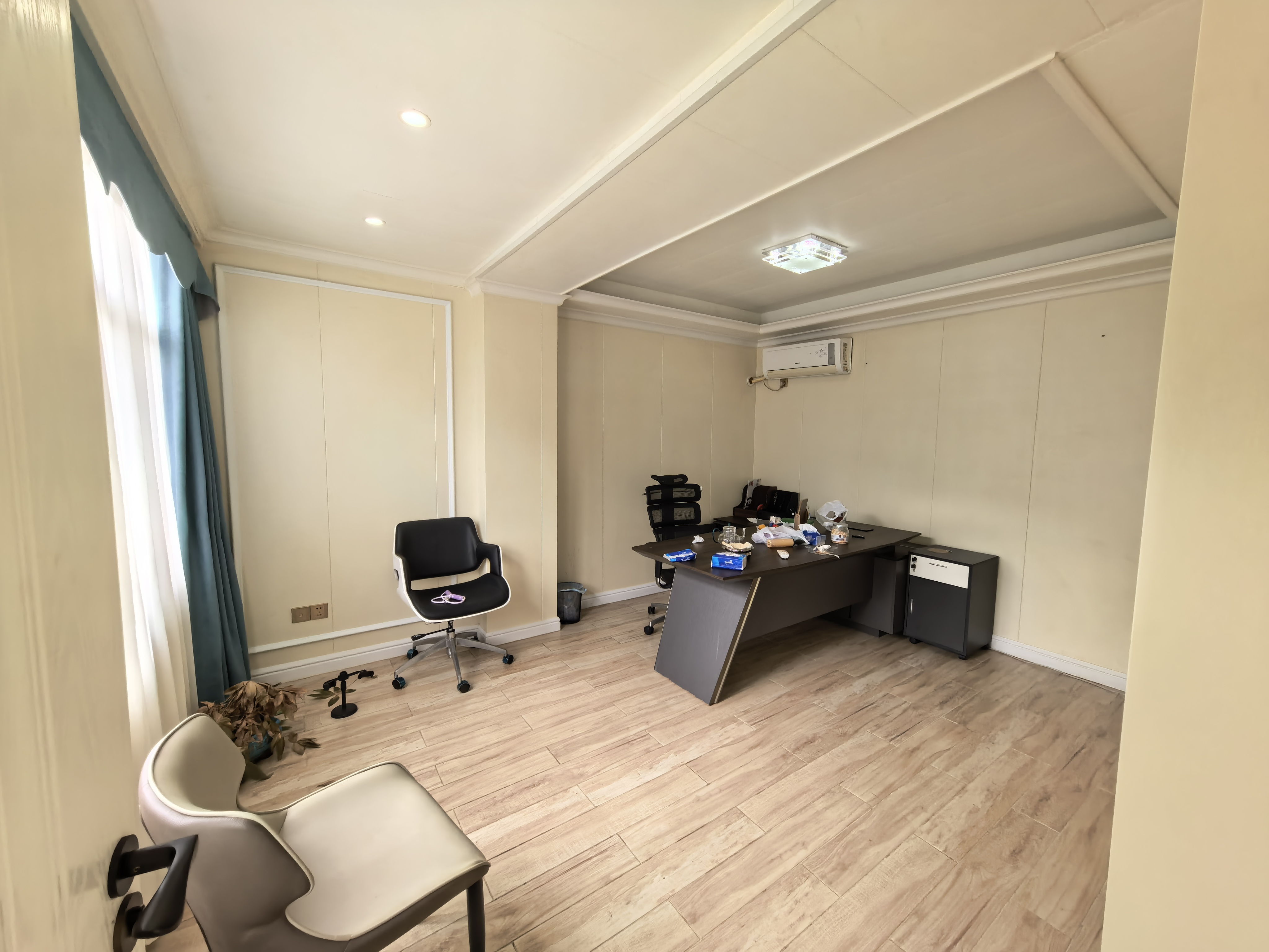 钓鱼台别墅  10室4厅4卫    35000.0元/月