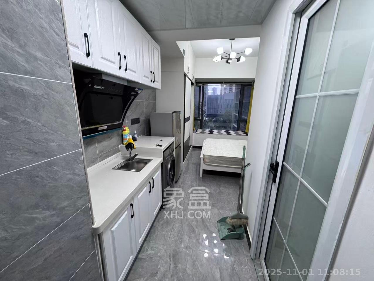 龙湖湘江星座(祺鑫星座公寓) 1室1厅1卫 1300.0元/月 龙湖湘江星座(祺鑫星座公寓) 1室1厅1卫 1300.0元/月室内图