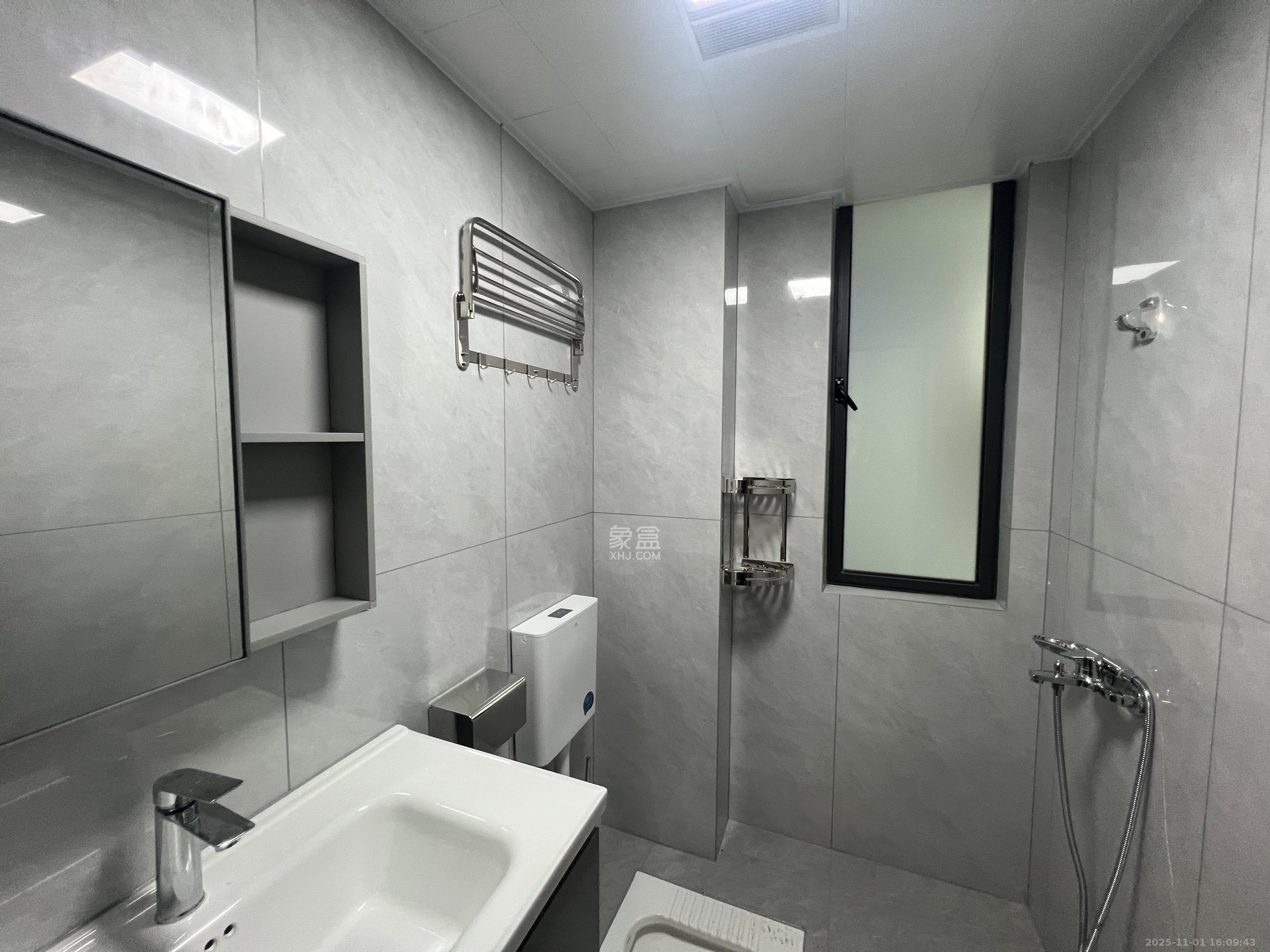 望远嘉苑  2室2厅1卫    2300.0元/月室内图