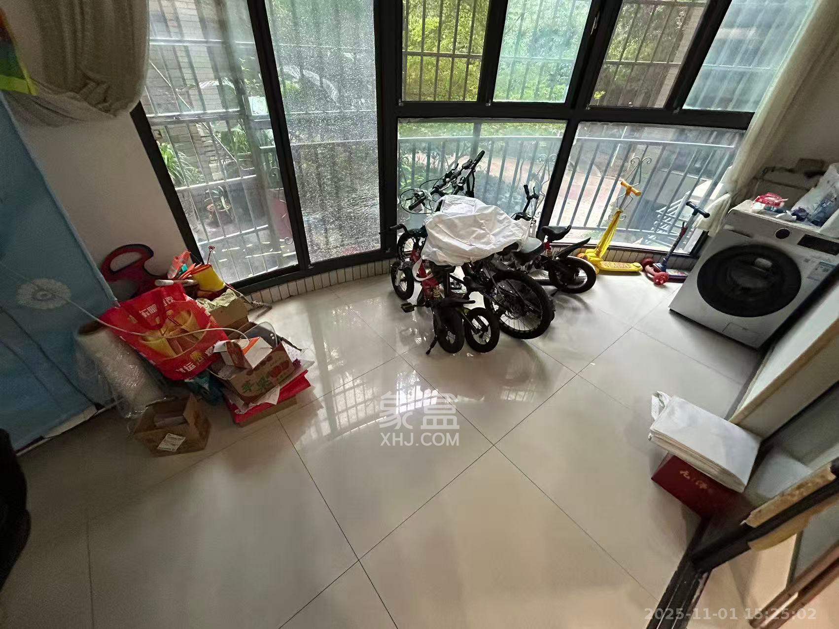 湘水一城(一期) 4室2厅2卫 2800.0元/月 湘水一城(一期) 4室2厅2卫 2800.0元/月室内图