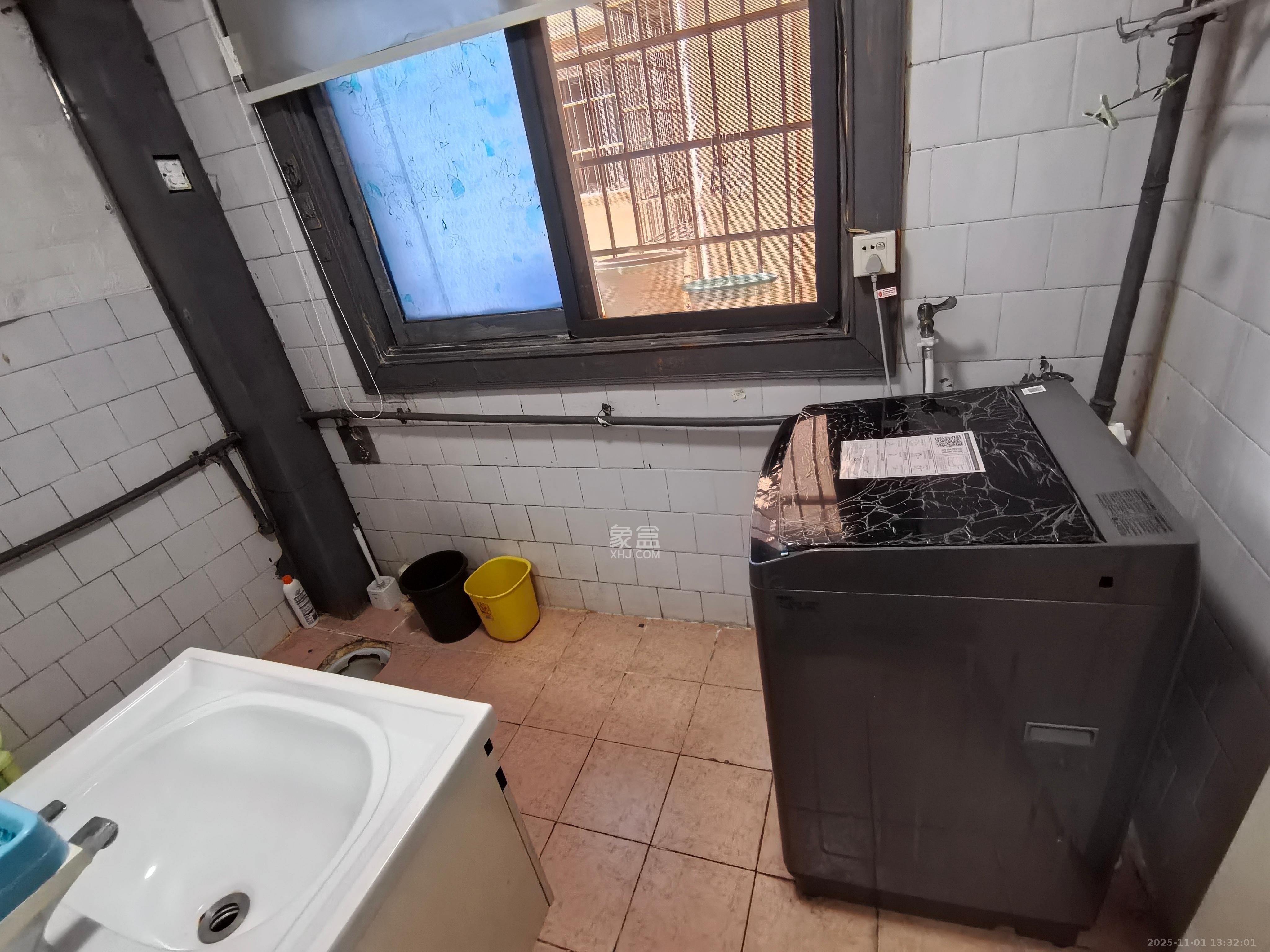 美丽四合院 3室2厅1卫 1800.0元/月 美丽四合院 3室2厅1卫 1800.0元/月室内图