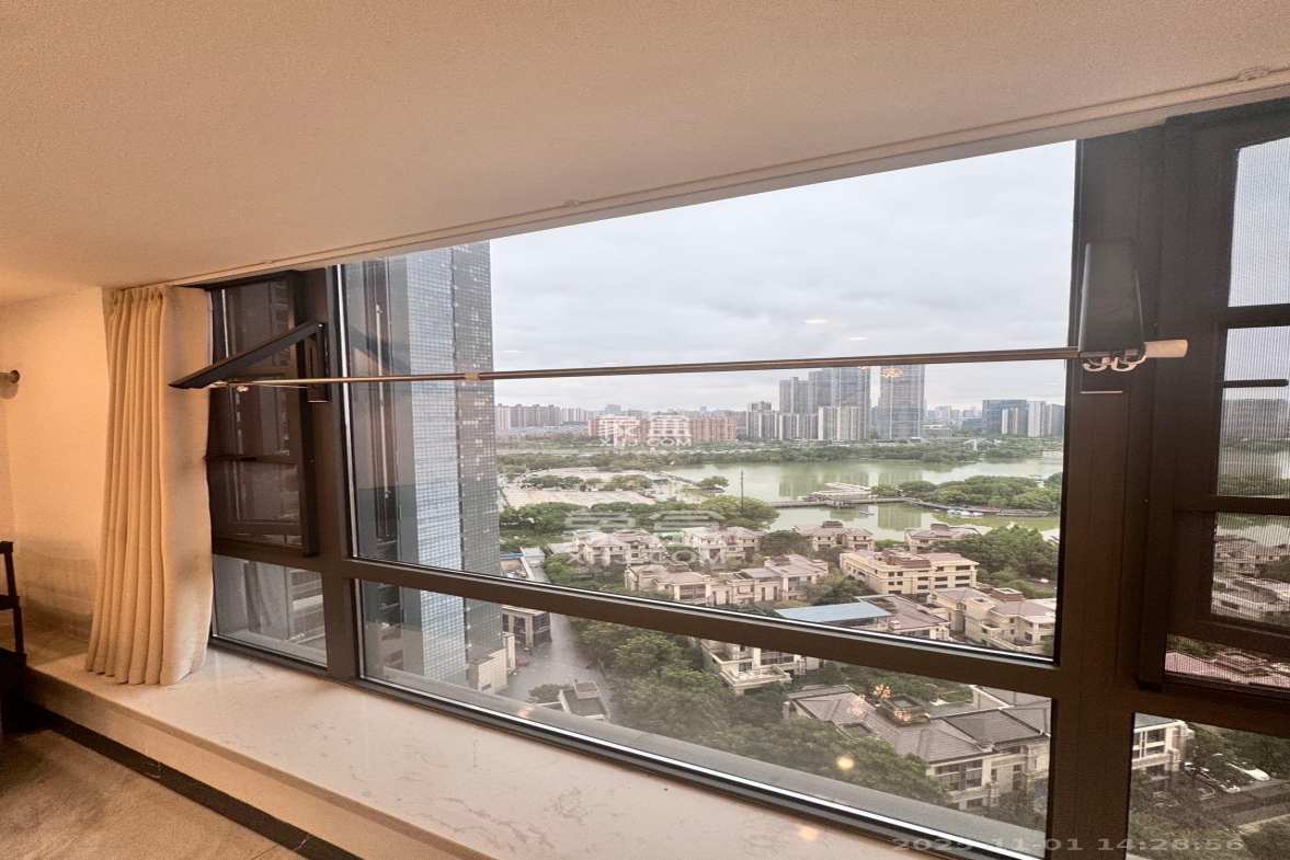 藏珑湖上公馆 2室1厅1卫 2700.0元/月 藏珑湖上公馆 2室1厅1卫 2700.0元/月室内图