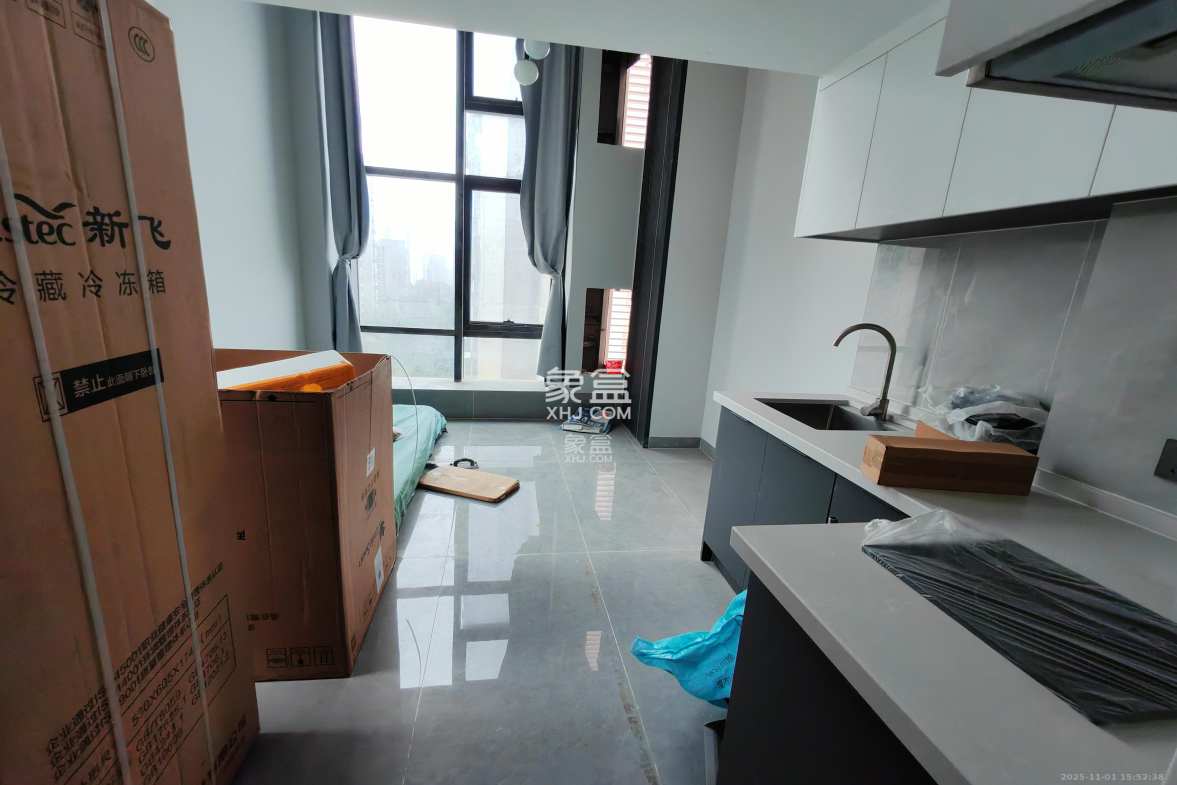 珠江花城好世界 2室1厅1卫 2400.0元/月 珠江花城好世界 2室1厅1卫 2400.0元/月室内图