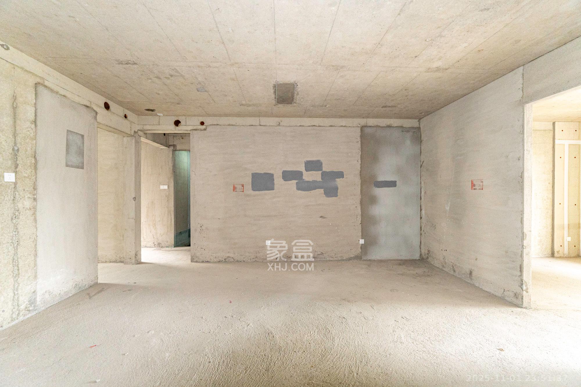 和顺府  4室2厅2卫    177.0万