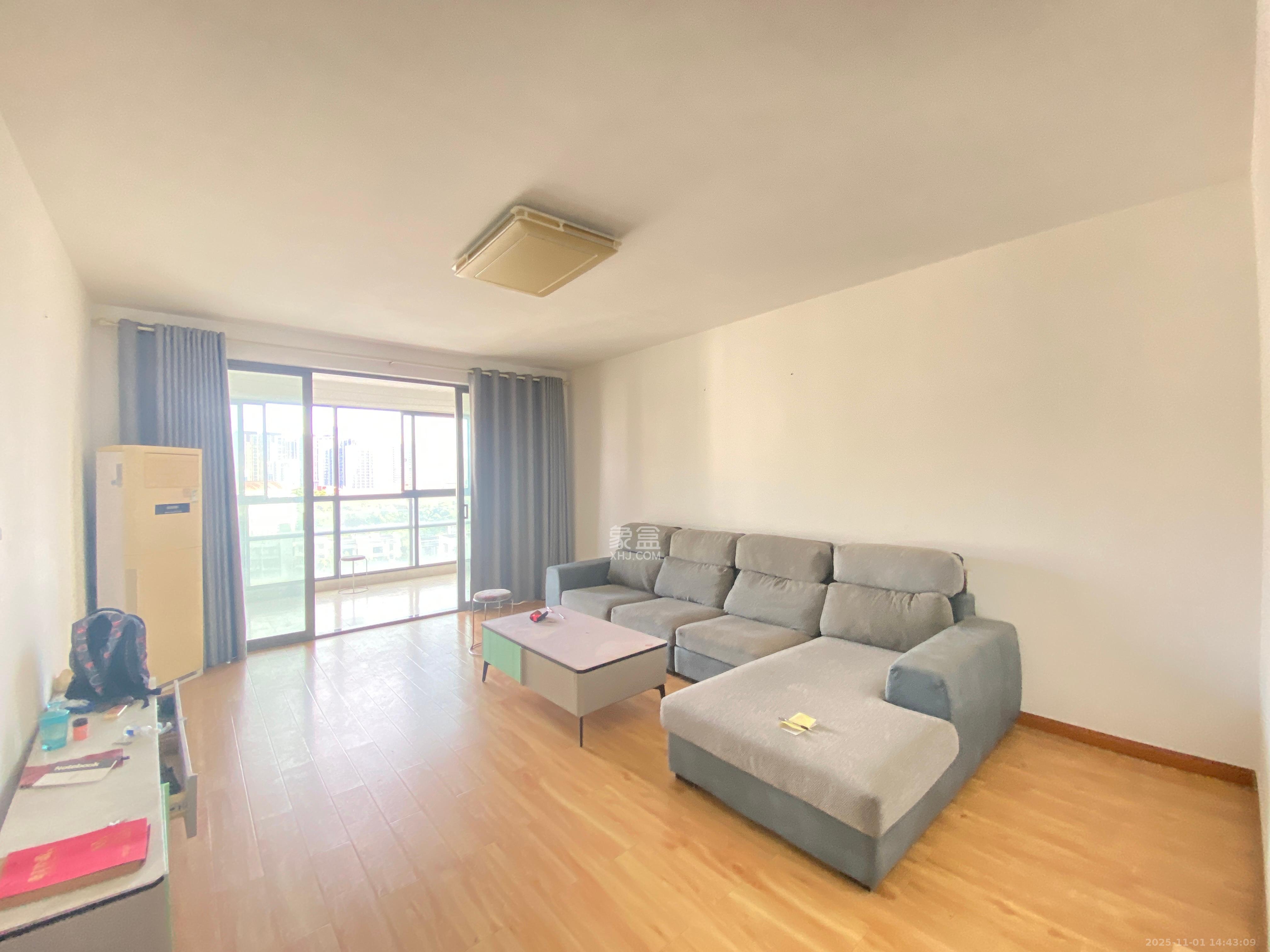 建鸿达华都（华都小户型及大华写字楼）  4室2厅2卫    4200.0元/月