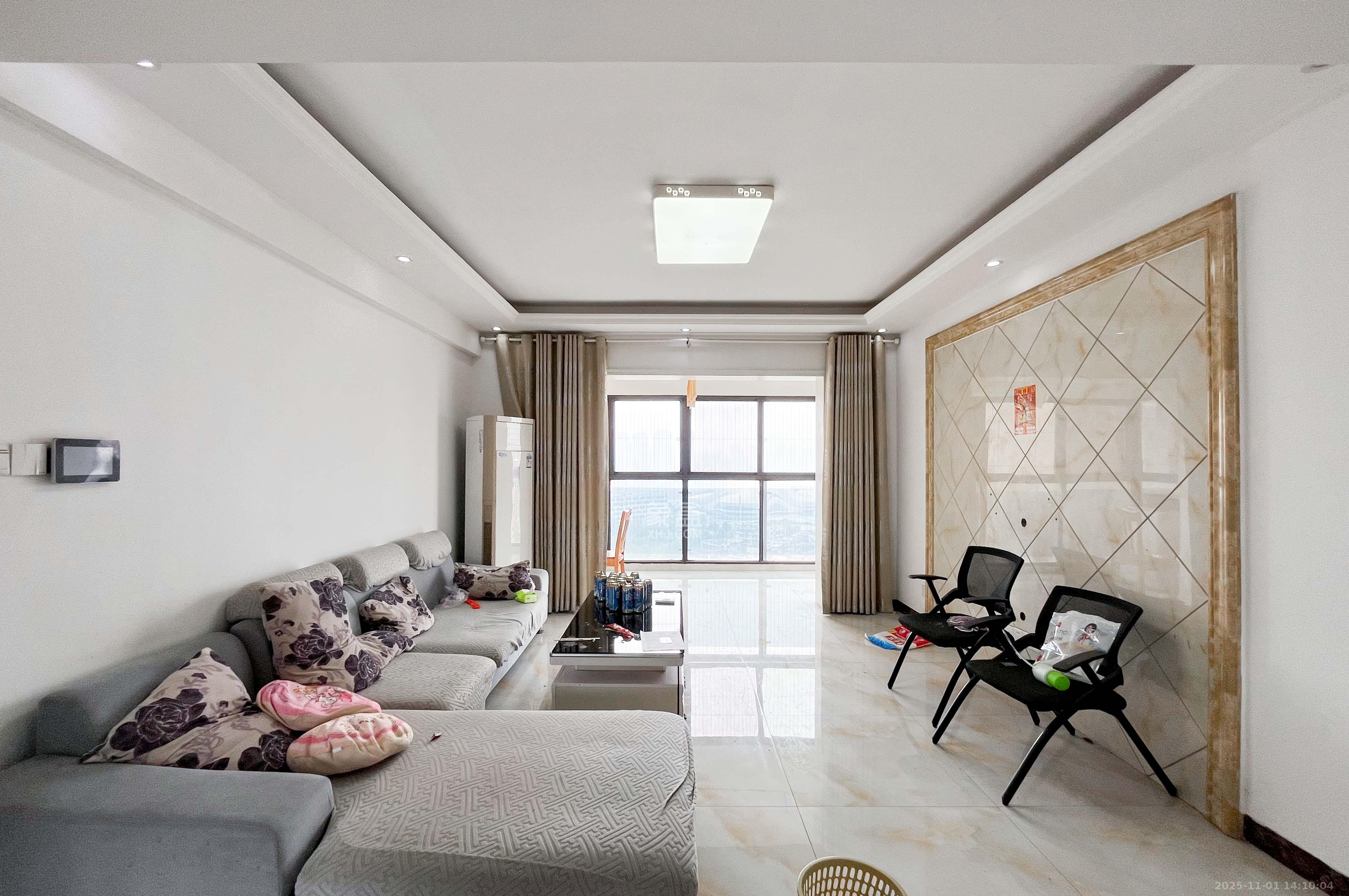 达美D6区  1室2厅1卫    125.0万 达美D6区  1室2厅1卫    125.0万