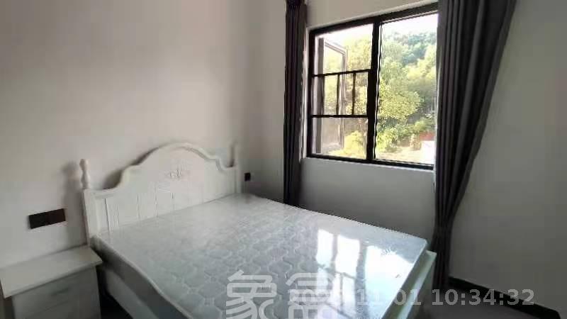 长房云时代  1室2厅2卫    3000.0元/月室内图