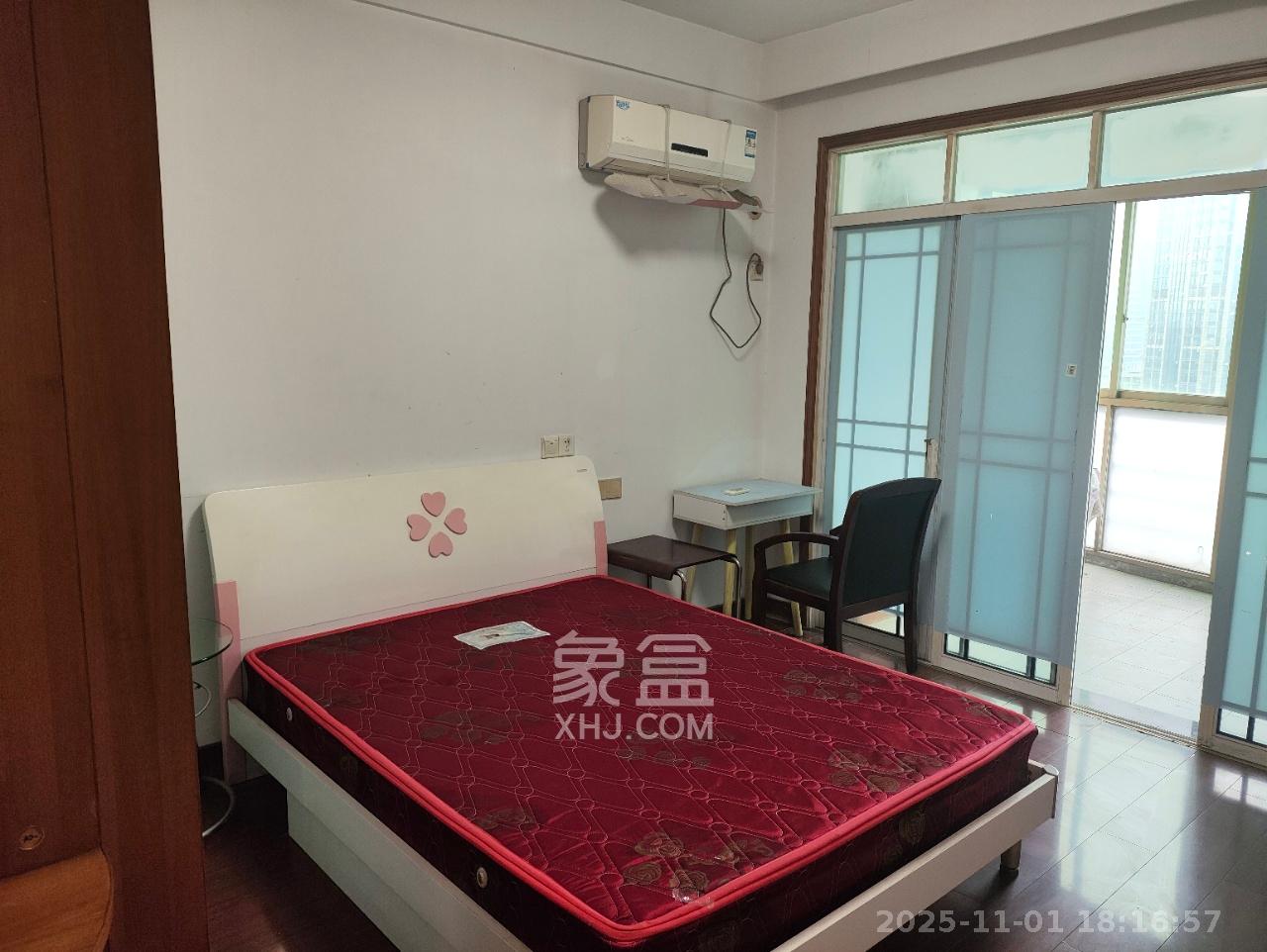 锦绣华天  3室2厅2卫    2700.0元/月室内图