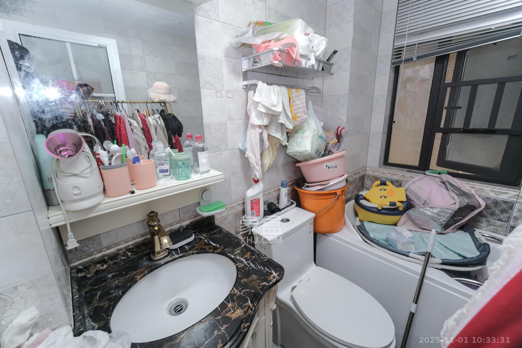 星雅美辰  3室2厅2卫    105.0万卫生间