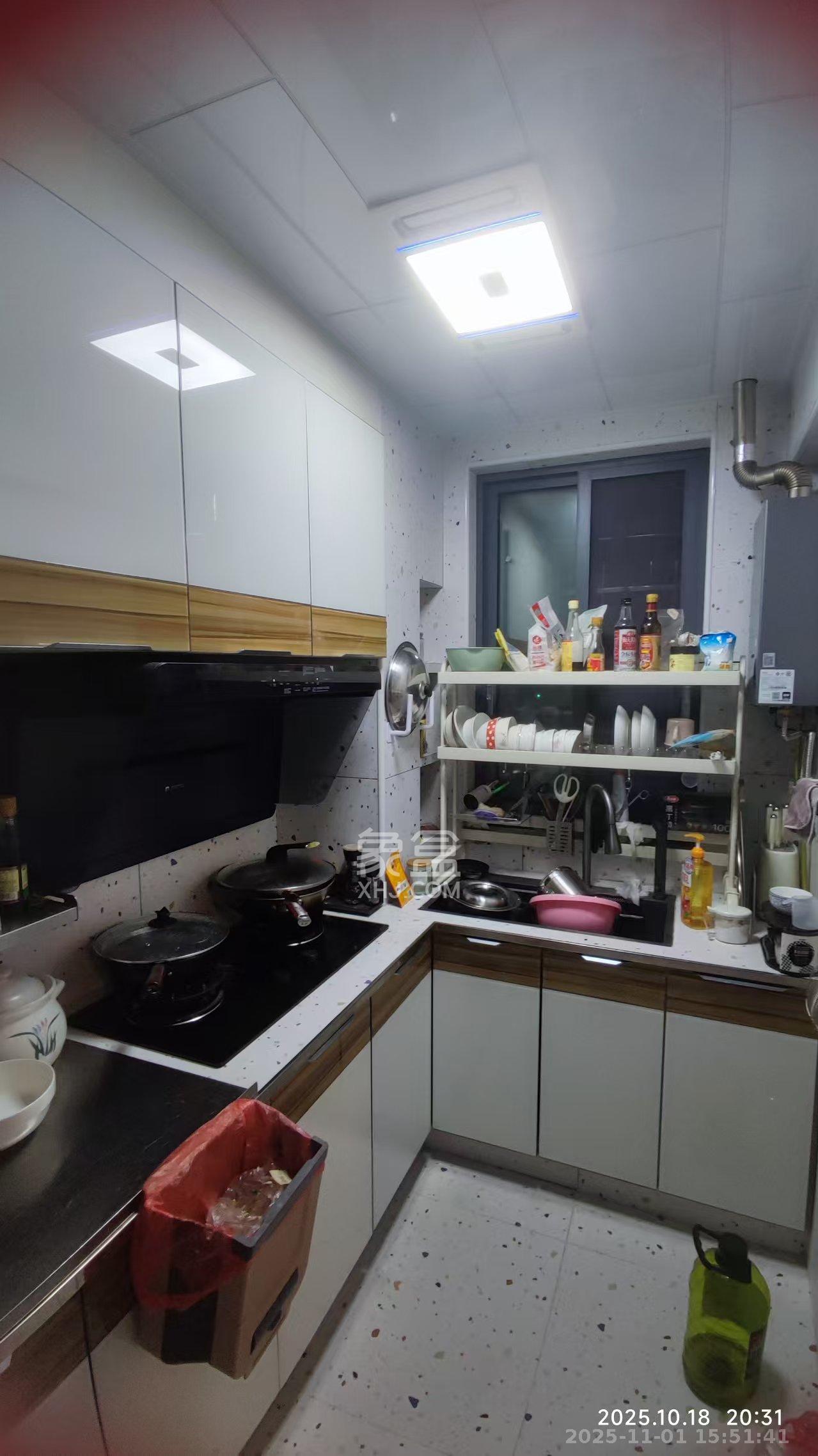 桥头家苑一期 2室1厅1卫 1900.0元/月 桥头家苑一期 2室1厅1卫 1900.0元/月室内图