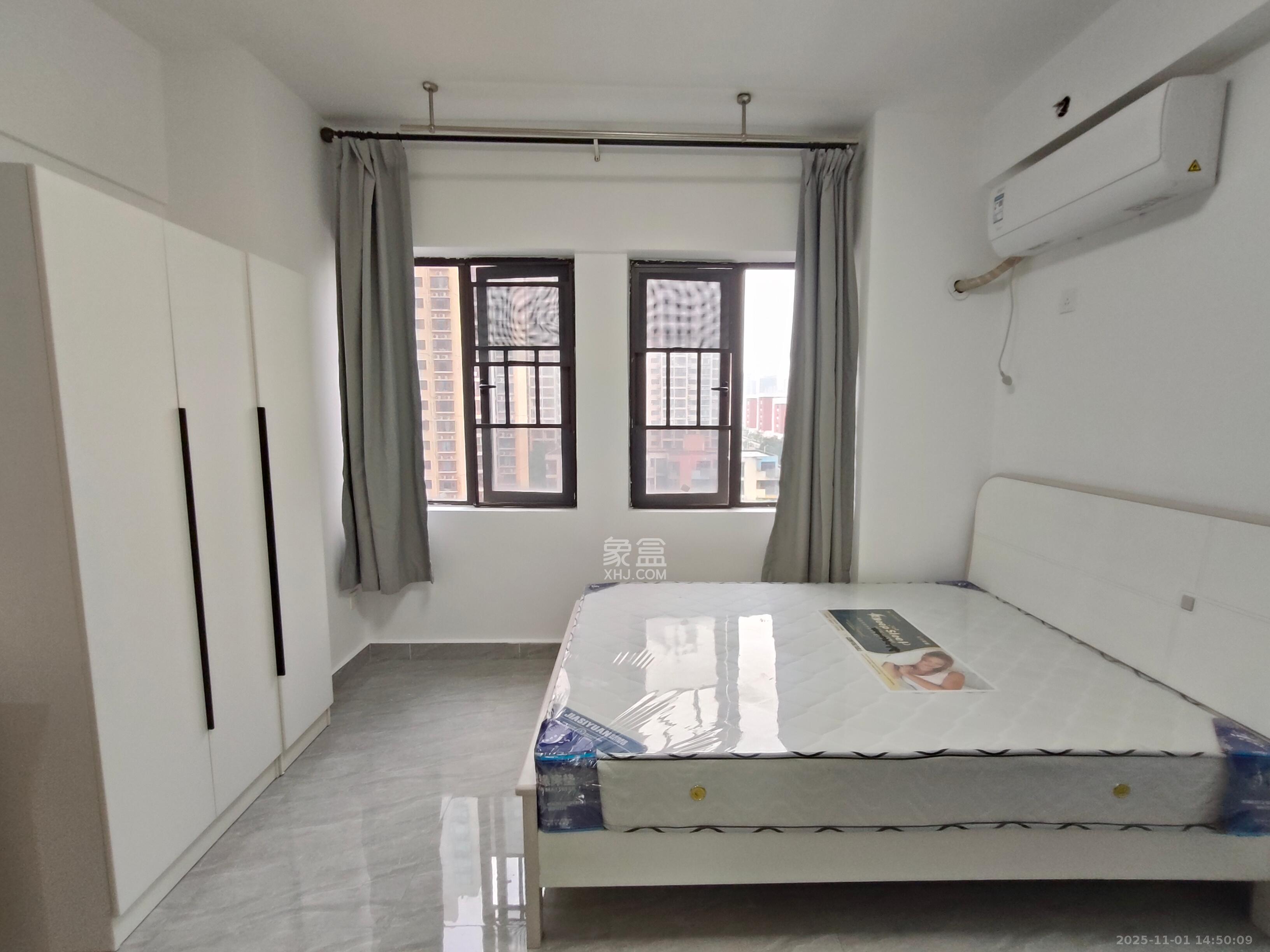 钰龙天下二期(钰龙佳园)  1室1厅1卫    1200.0元/月 钰龙天下二期(钰龙佳园)  1室1厅1卫    1200.0元/月